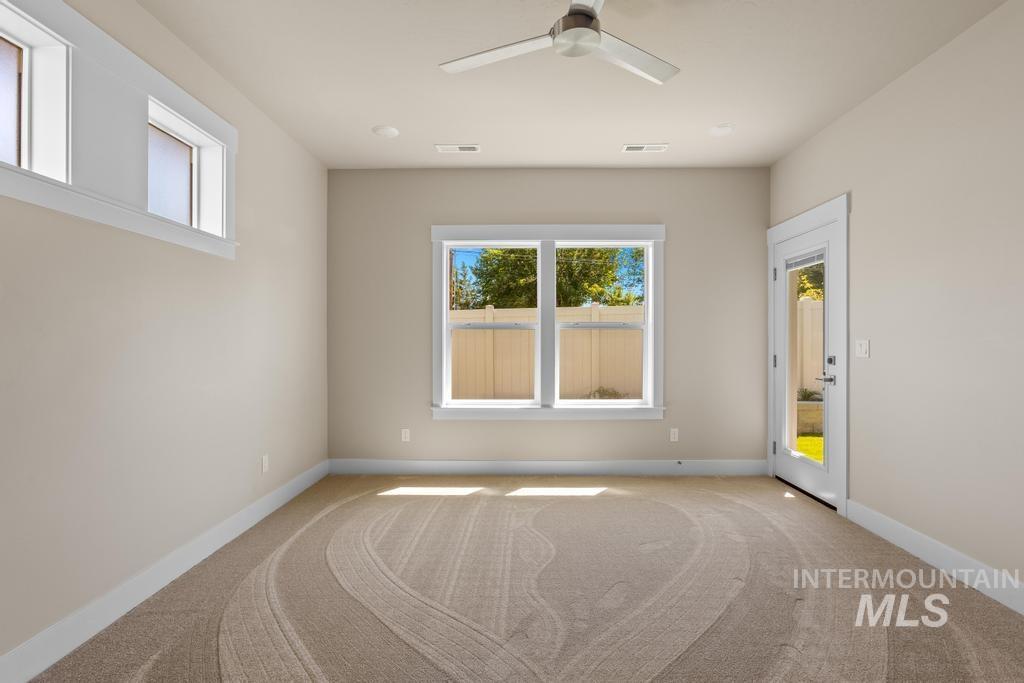 1807 E Grayson, Meridian, Idaho 83642, 3 Bedrooms, 2 Bathrooms, Residential For Sale, Price $509,900,MLS 98964890