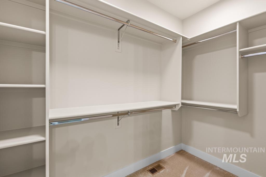 1807 E Grayson, Meridian, Idaho 83642, 3 Bedrooms, 2 Bathrooms, Residential For Sale, Price $509,900,MLS 98964890