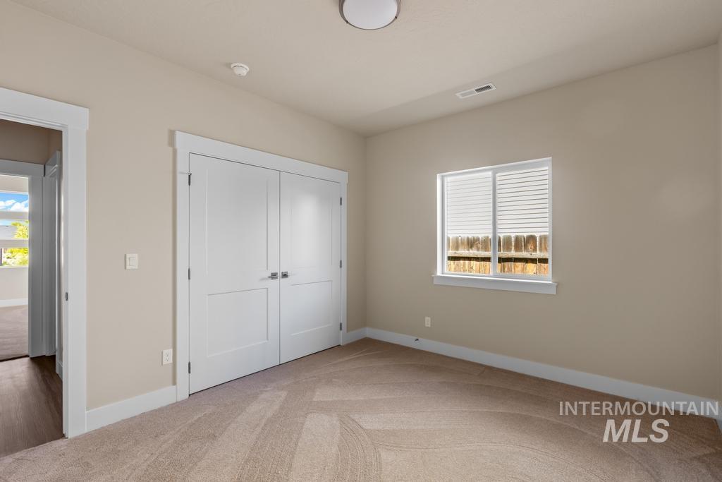 1807 E Grayson, Meridian, Idaho 83642, 3 Bedrooms, 2 Bathrooms, Residential For Sale, Price $509,900,MLS 98964890