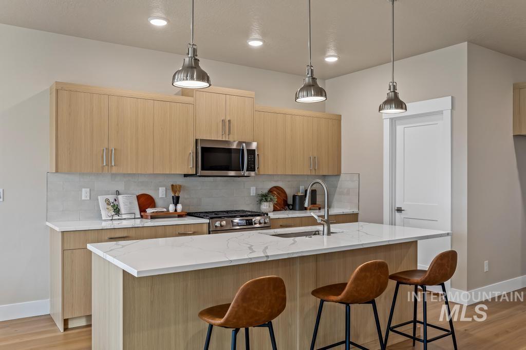 1807 E Grayson, Meridian, Idaho 83642, 3 Bedrooms, 2 Bathrooms, Residential For Sale, Price $514,900, 98964890