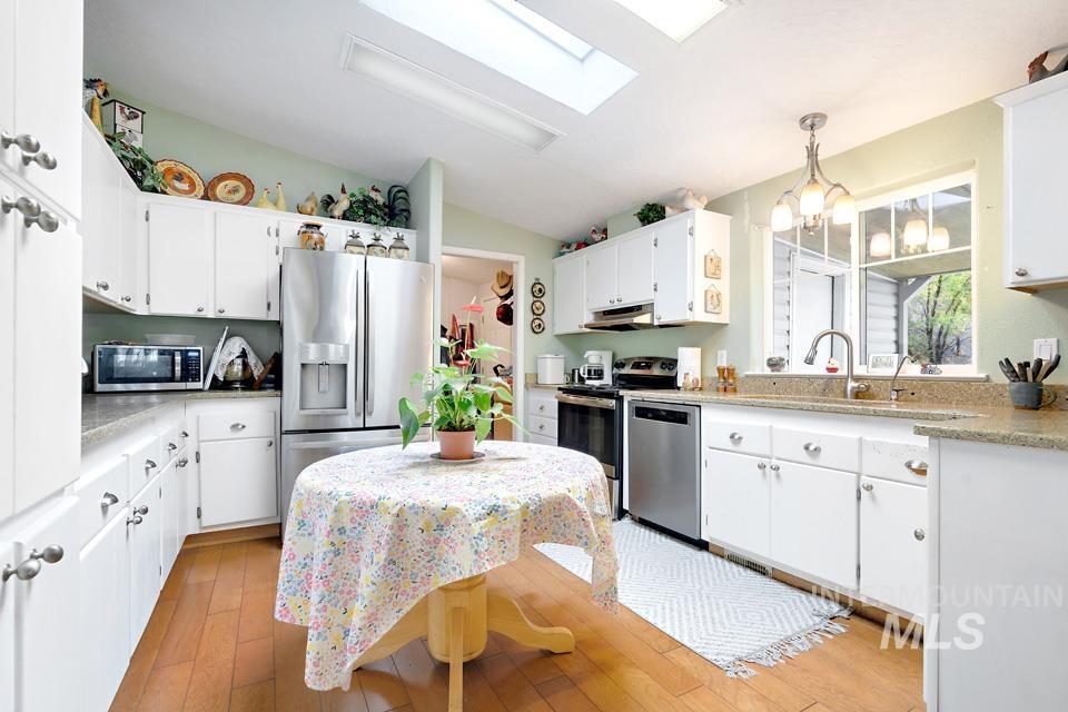 1780 Sand Hollow Rd, Vale, Oregon 97918, 3 Bedrooms, 2 Bathrooms, Residential For Sale, Price $455,000,MLS 98964916