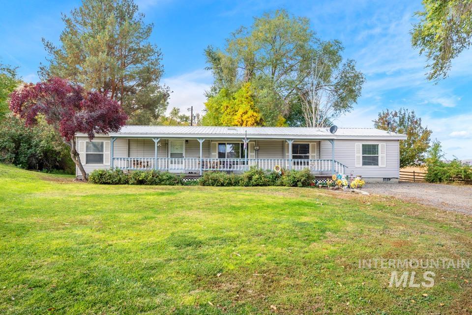 1780 Sand Hollow Rd, Vale, Oregon 97918, 3 Bedrooms, 2 Bathrooms, Residential For Sale, Price $455,000,MLS 98964916