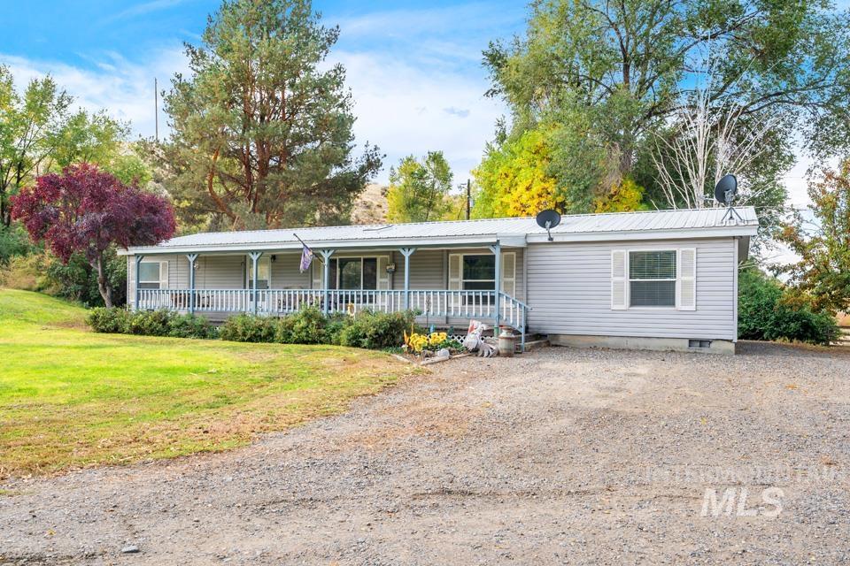 1780 Sand Hollow Rd, Vale, Oregon 97918, 3 Bedrooms, 2 Bathrooms, Residential For Sale, Price $455,000,MLS 98964916