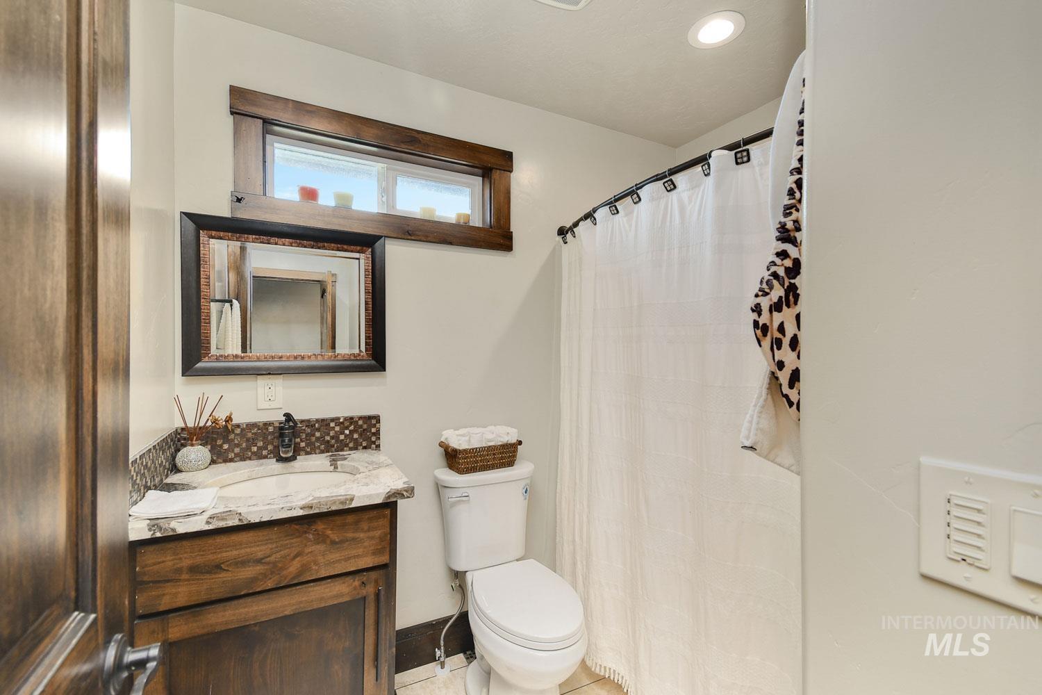 19145 N Franklin Blvd, Nampa, Idaho 83687, 3 Bedrooms, 3.5 Bathrooms, Residential For Sale, Price $1,499,900,MLS 98964932