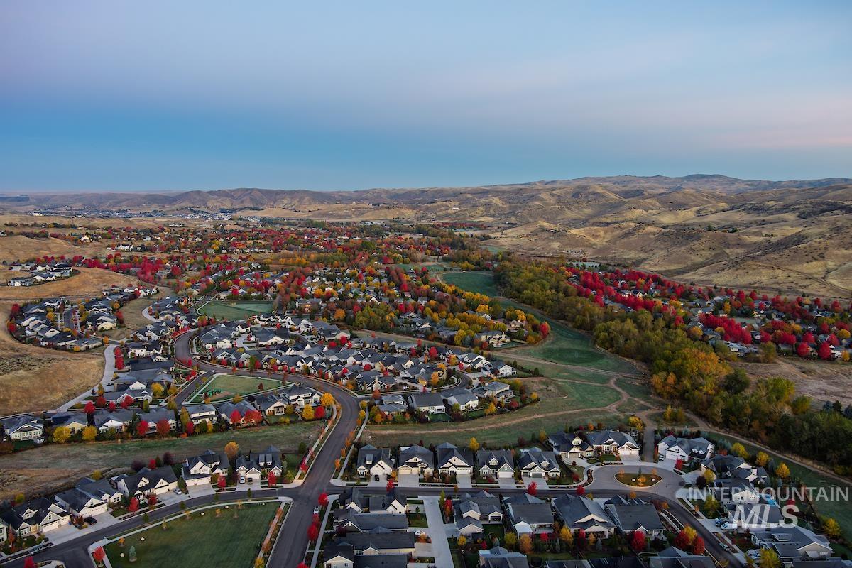 11385 N Elk Ridge Way, Boise, Idaho 83714, 3 Bedrooms, 3.5 Bathrooms, Residential For Sale, Price $1,695,000,MLS 98964941