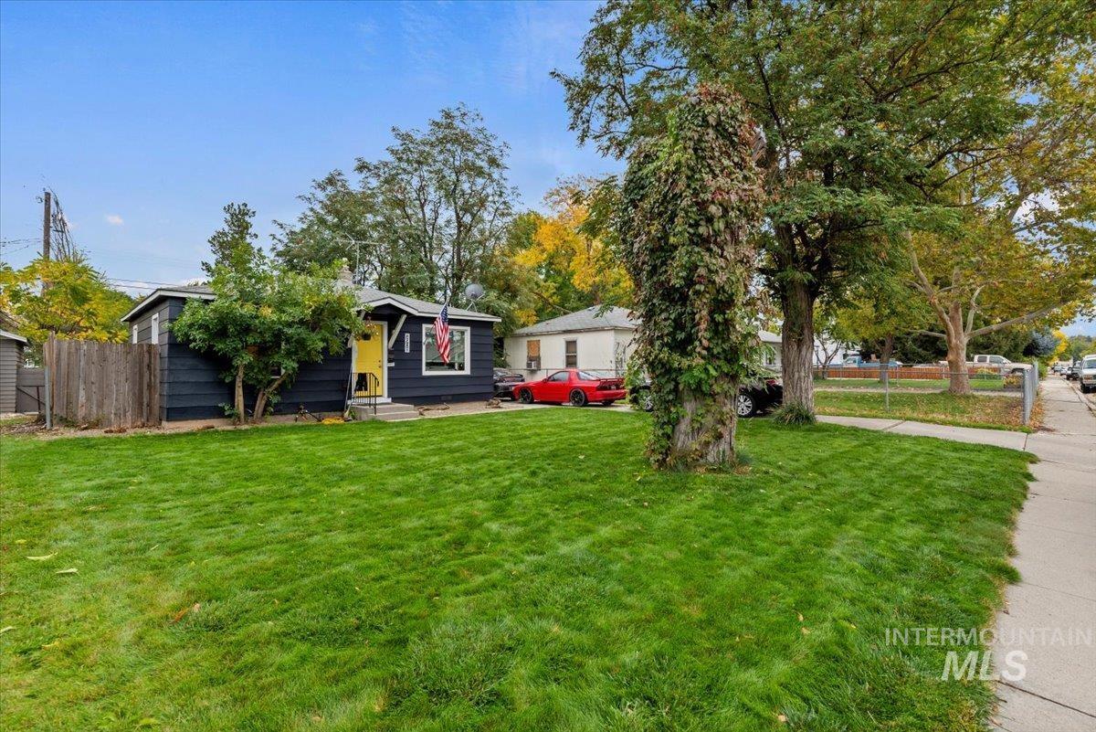 1908 S Atlantic, Boise, Idaho 83705, 2 Bedrooms, 1 Bathroom, Residential For Sale, Price $316,000,MLS 98964948