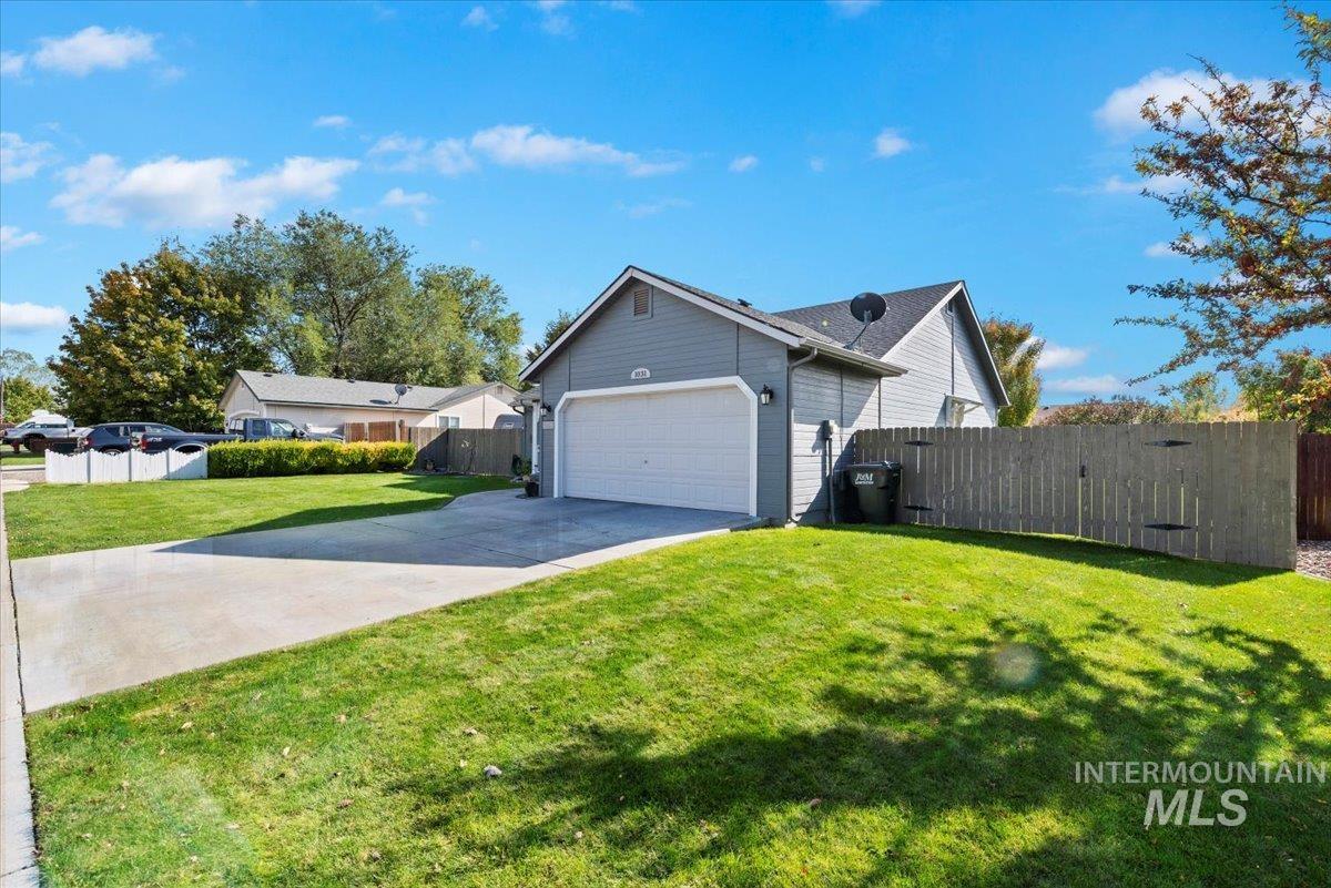 1031 W Gold Street, Kuna, Idaho 83634, 3 Bedrooms, 2 Bathrooms, Residential For Sale, Price $384,000,MLS 98964970