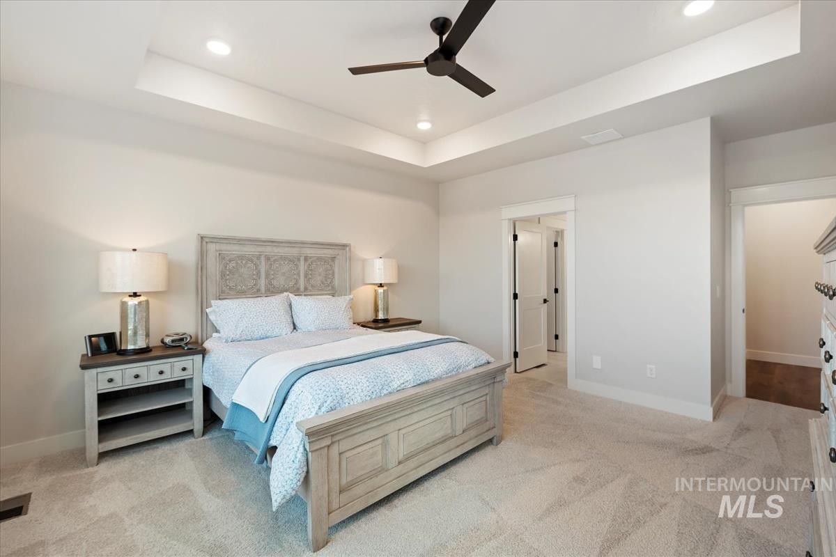 8416 W Meltwater Ln, Eagle, Idaho 83616, 3 Bedrooms, 2 Bathrooms, Residential For Sale, Price $599,990,MLS 98964971