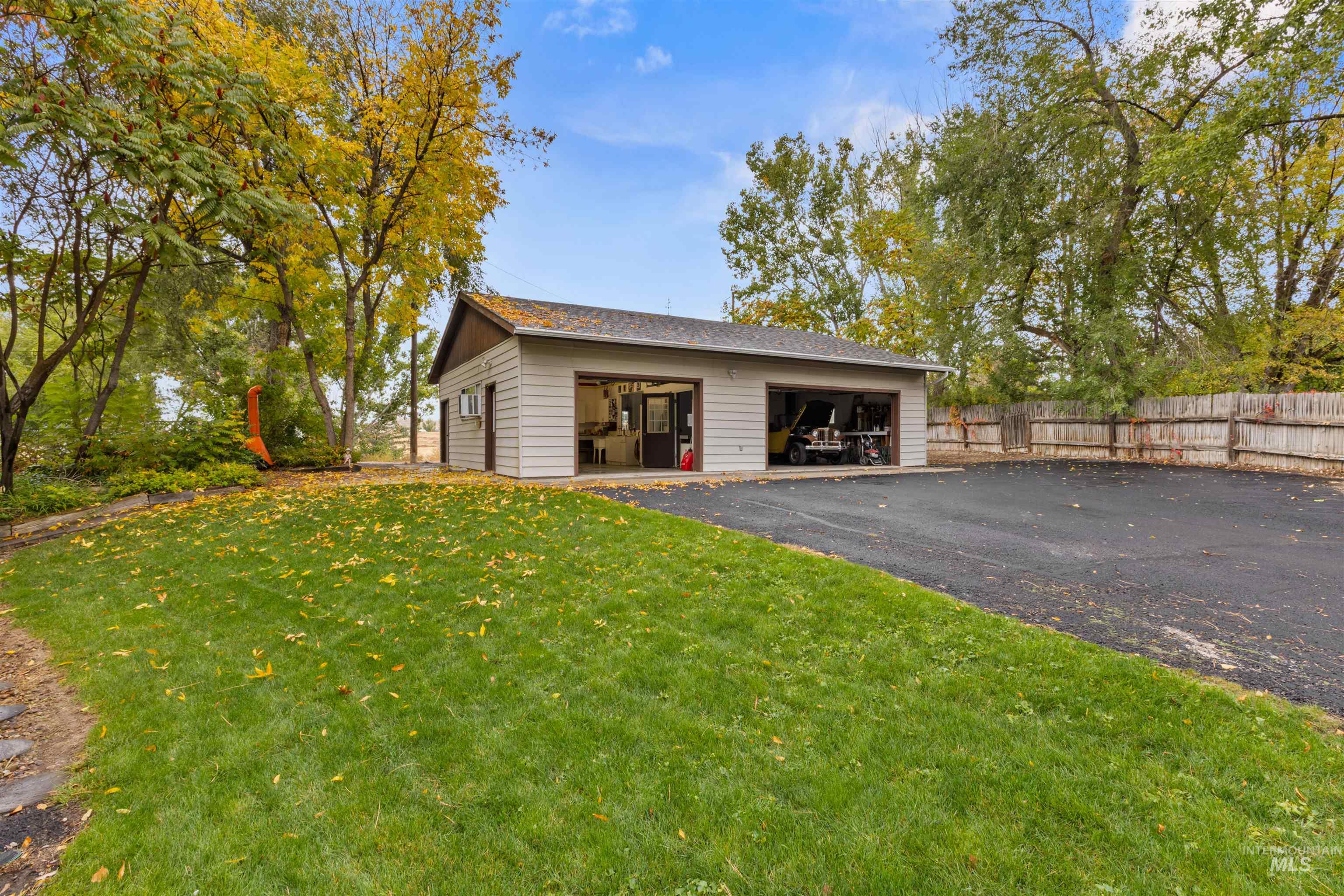 9948 Ash Lane, Payette, Idaho 83661, 4 Bedrooms, 2 Bathrooms, Residential For Sale, Price $650,000,MLS 98965014