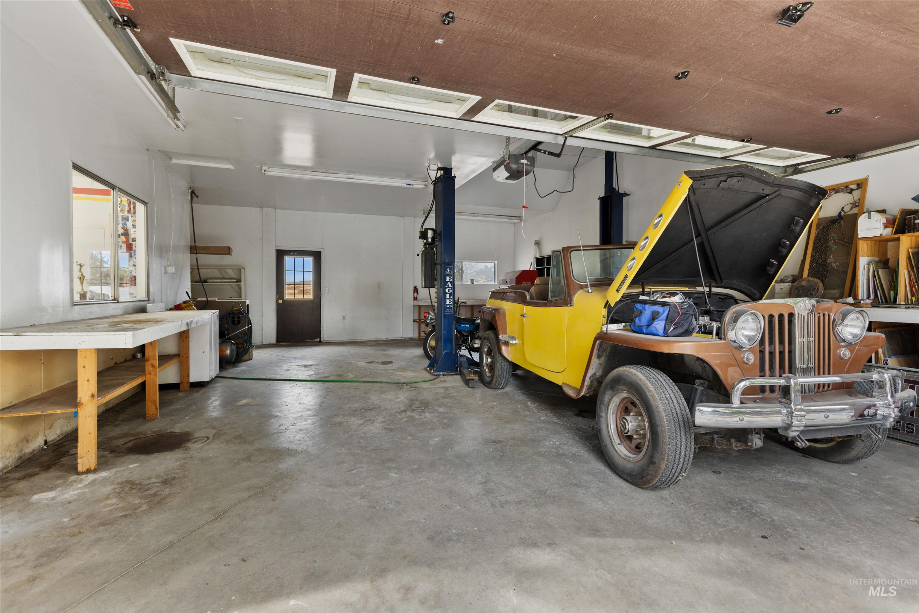 9948 Ash Lane, Payette, Idaho 83661, 4 Bedrooms, 2 Bathrooms, Residential For Sale, Price $650,000,MLS 98965014