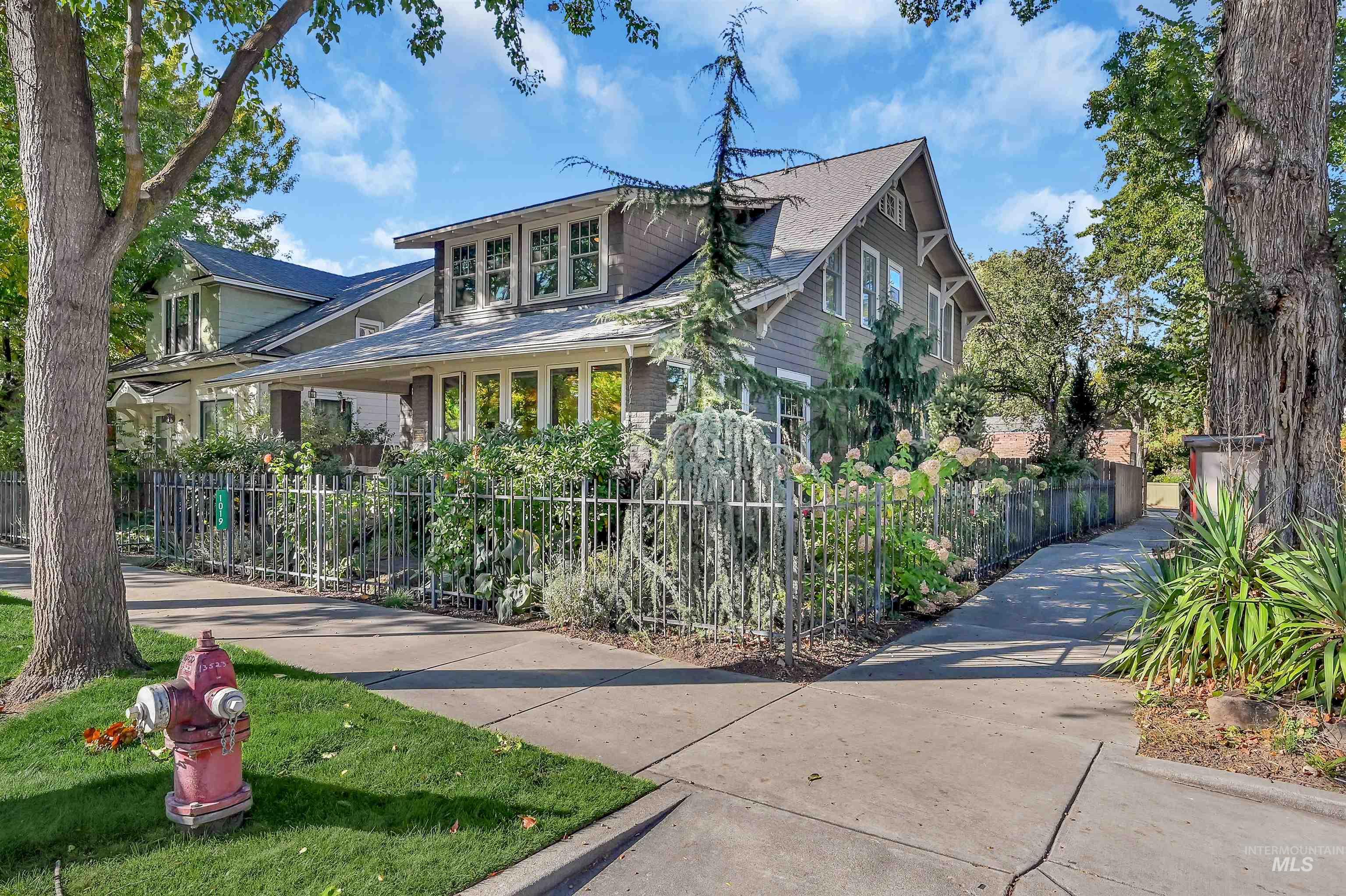 1019 N 9Th St, Boise, Idaho 83702-4232, 4 Bedrooms, 2.5 Bathrooms, Residential For Sale, Price $2,400,000,MLS 98965033
