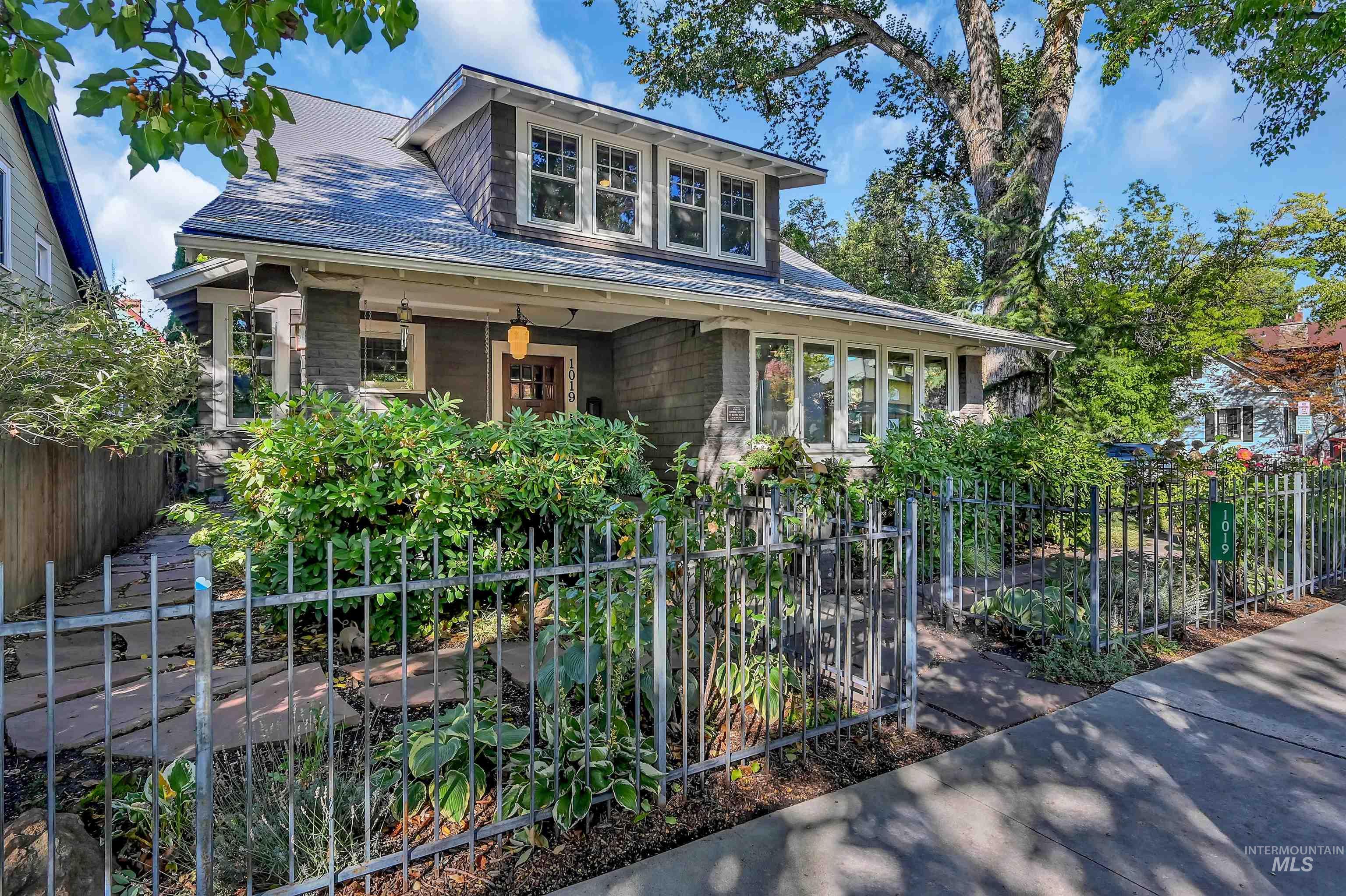 1019 N 9Th St, Boise, Idaho 83702-4232, 4 Bedrooms, 2.5 Bathrooms, Residential For Sale, Price $2,400,000,MLS 98965033