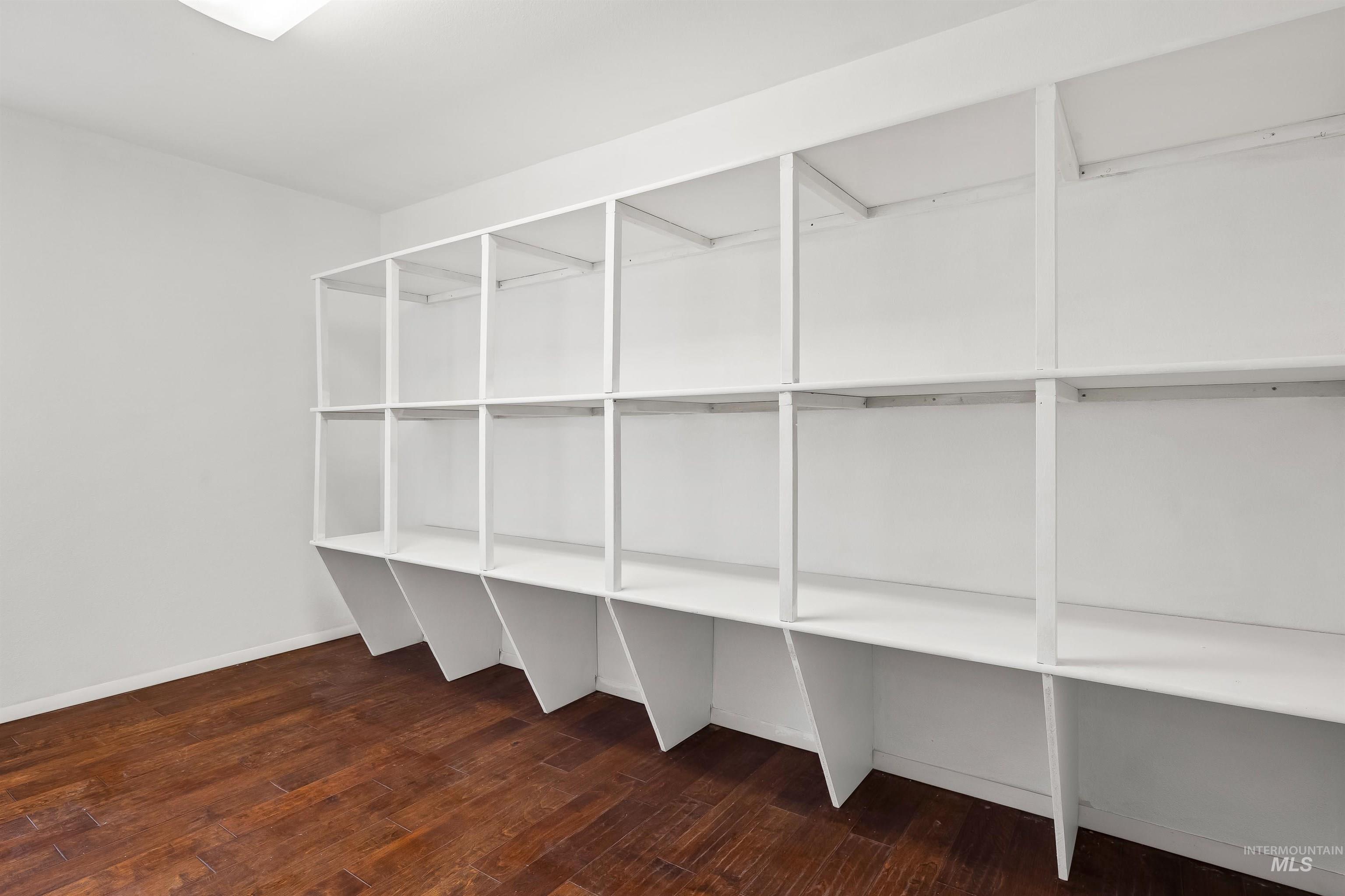 415 W 300 S, Heyburn, Idaho 83336, 4 Bedrooms, 2.5 Bathrooms, Residential For Sale, Price $595,000, 98965040