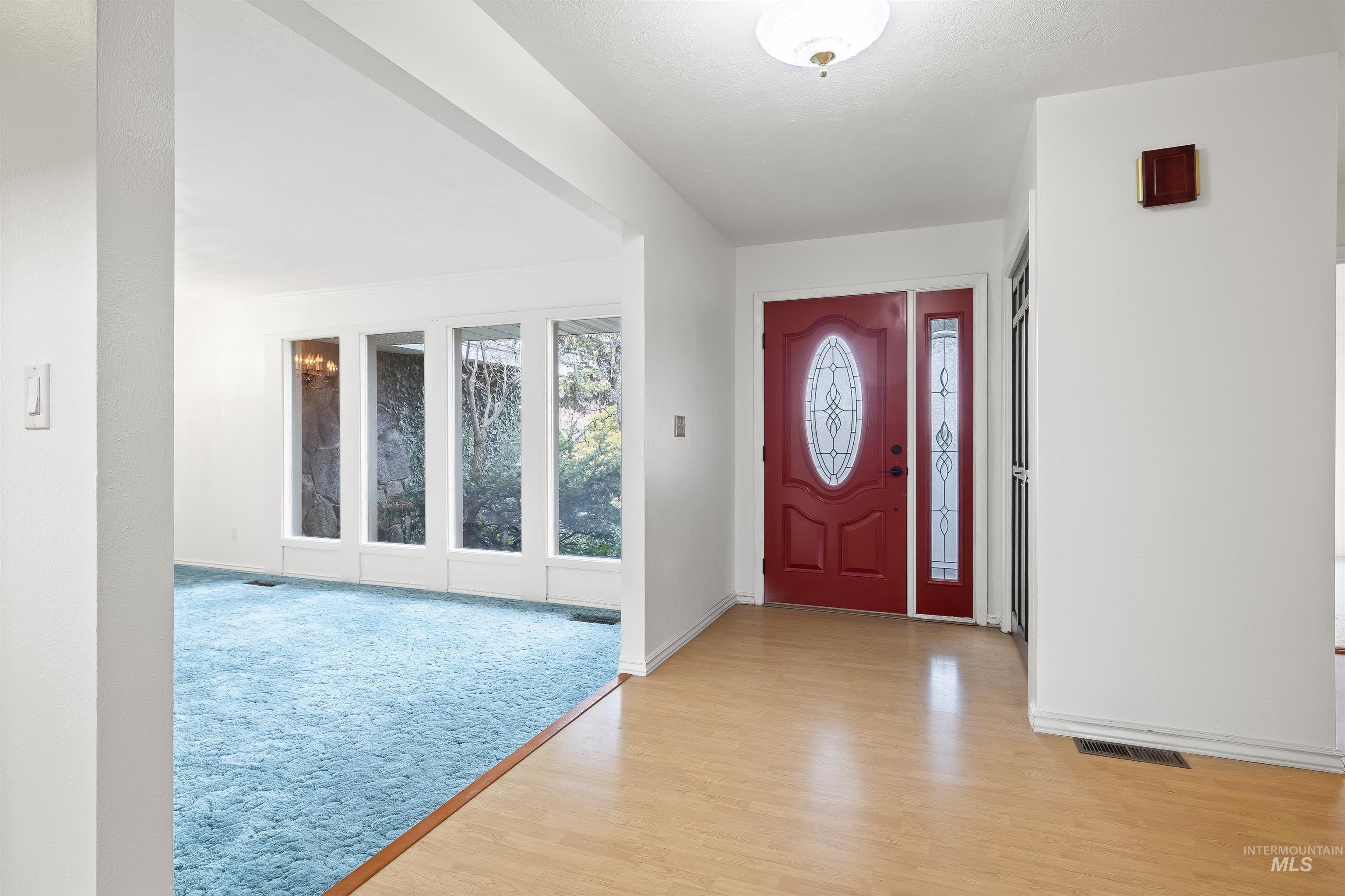 415 W 300 S, Heyburn, Idaho 83336, 4 Bedrooms, 2.5 Bathrooms, Residential For Sale, Price $595,000, 98965040