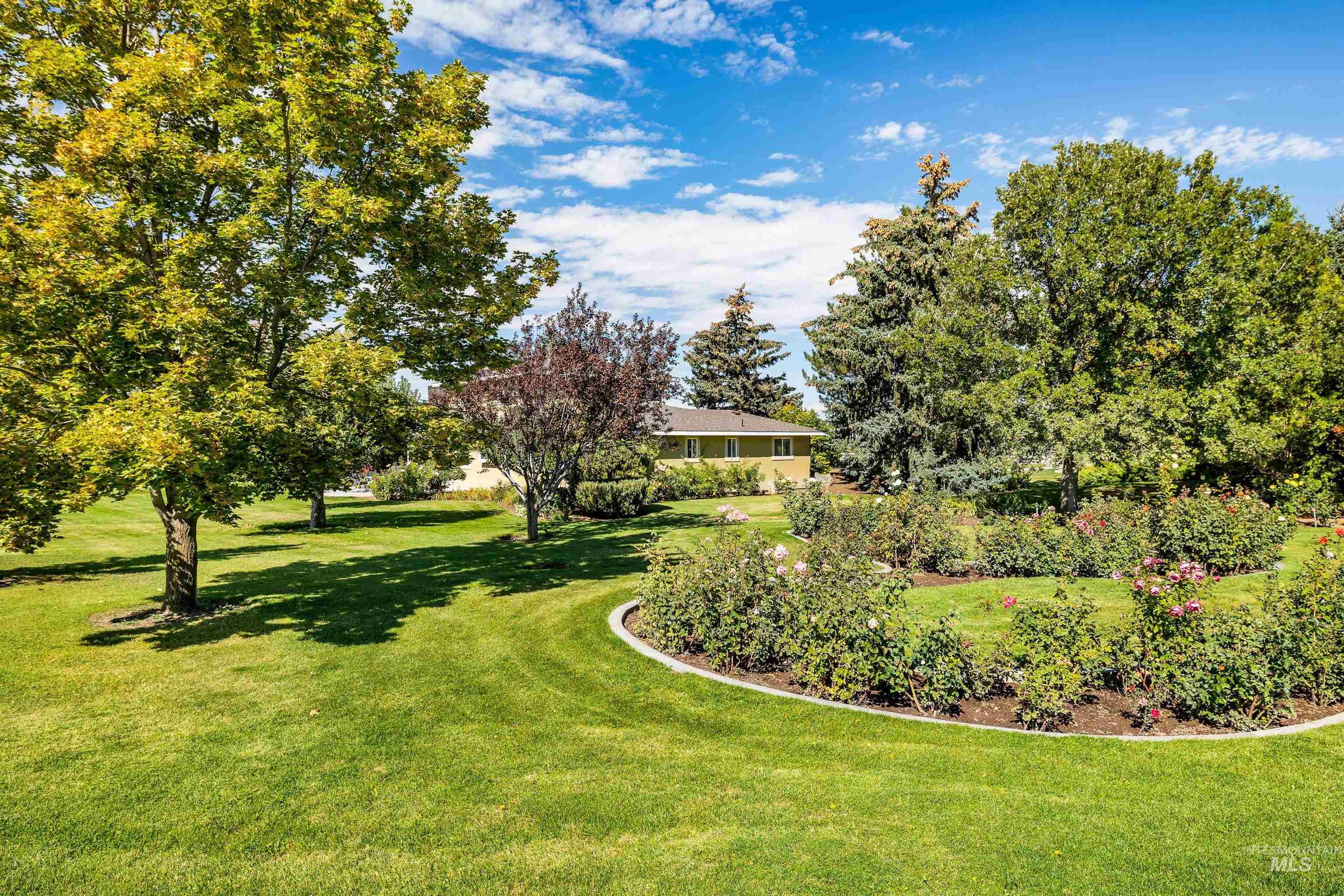 415 W 300 S, Heyburn, Idaho 83336, 4 Bedrooms, 2.5 Bathrooms, Residential For Sale, Price $595,000, 98965040