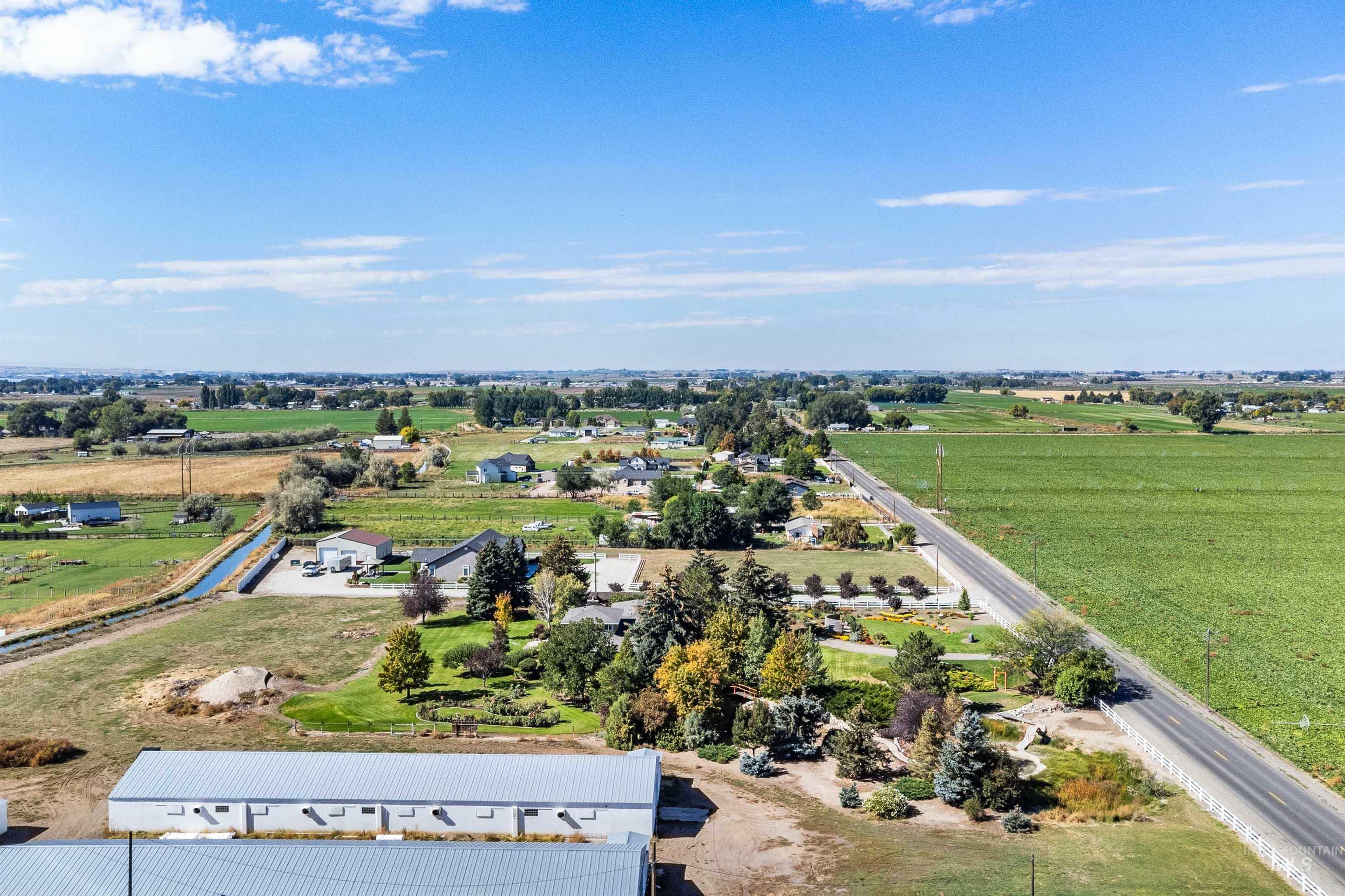 415 W 300 S, Heyburn, Idaho 83336, 4 Bedrooms, 2.5 Bathrooms, Residential For Sale, Price $595,000, 98965040