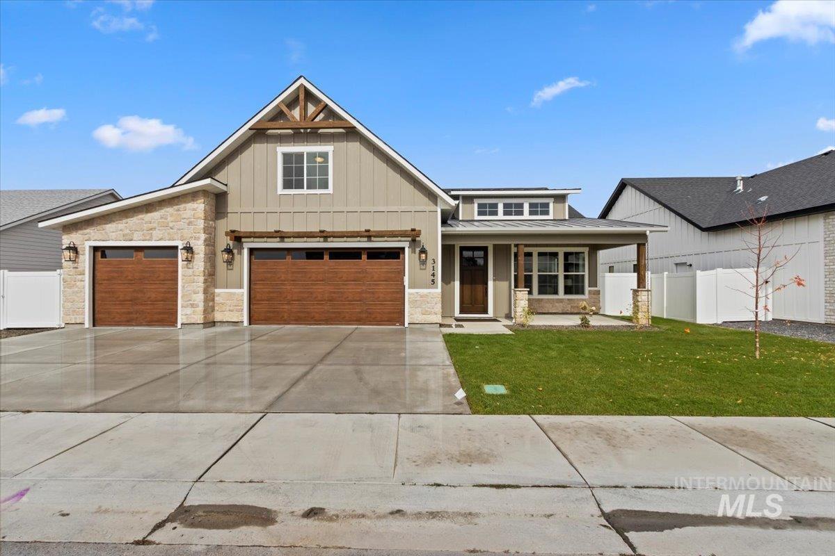3145 Moonrise Rd, Twin Falls, Idaho 83301-8450, 4 Bedrooms, 3 Bathrooms, Residential For Sale, Price $634,900,MLS 98965054