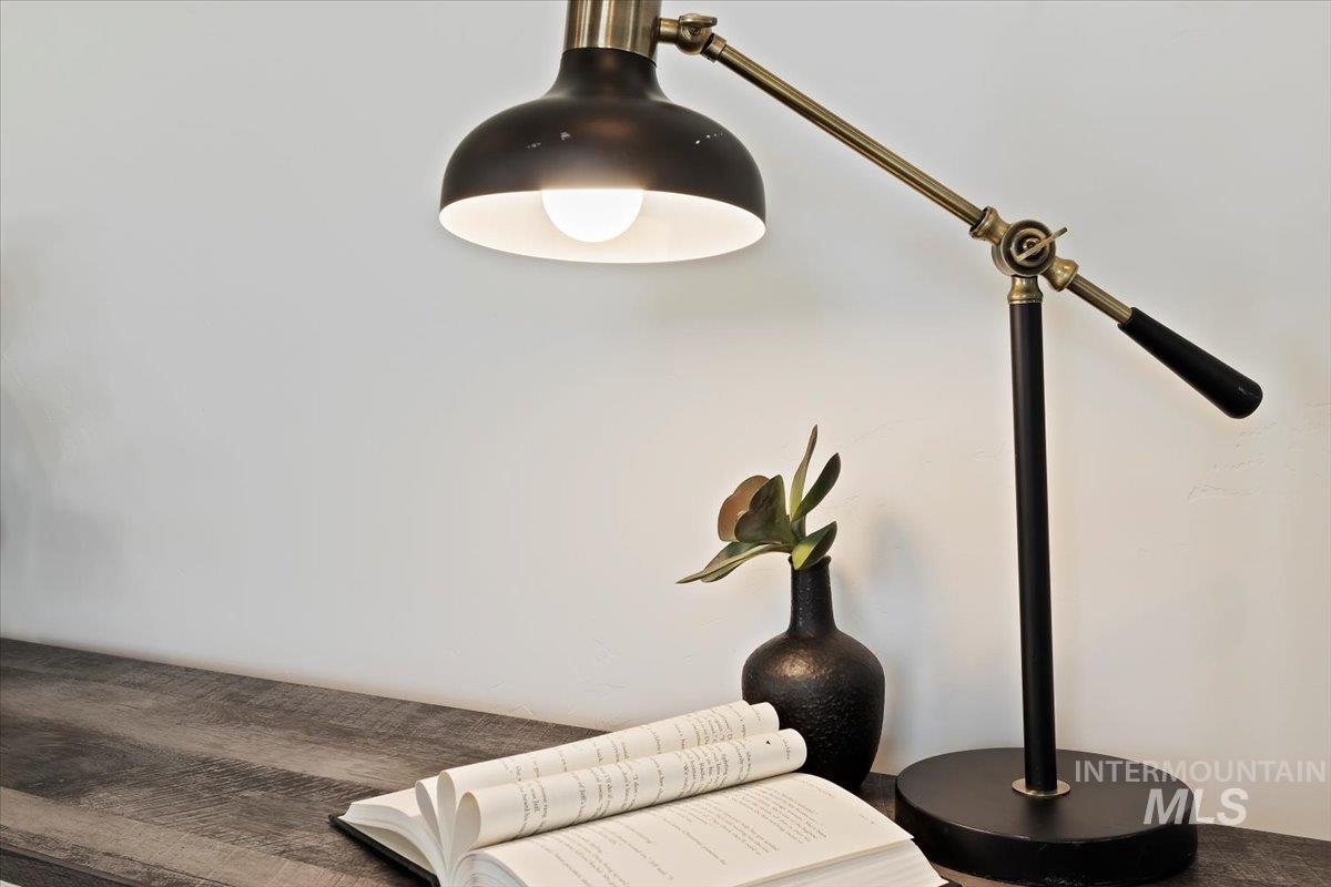 3145 Moonrise Rd, Twin Falls, Idaho 83301-8450, 4 Bedrooms, 3 Bathrooms, Residential For Sale, Price $634,900,MLS 98965054