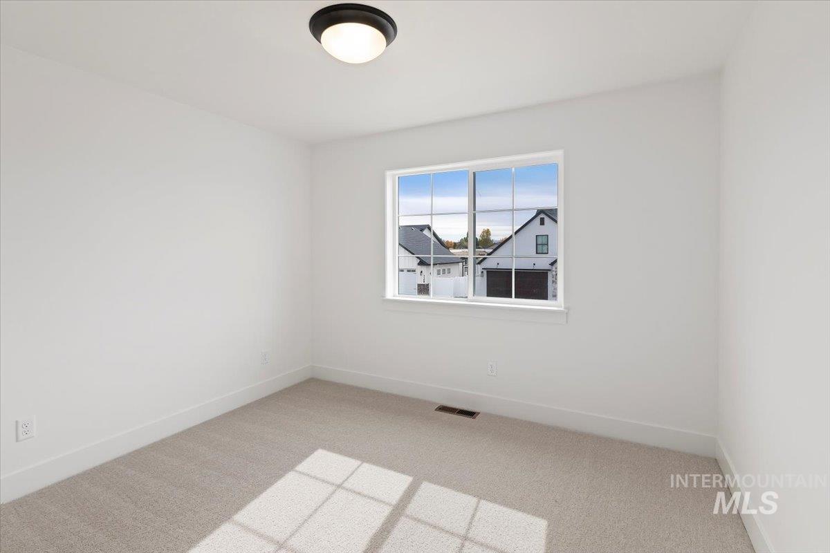 3145 Moonrise Rd, Twin Falls, Idaho 83301-8450, 4 Bedrooms, 3 Bathrooms, Residential For Sale, Price $634,900,MLS 98965054