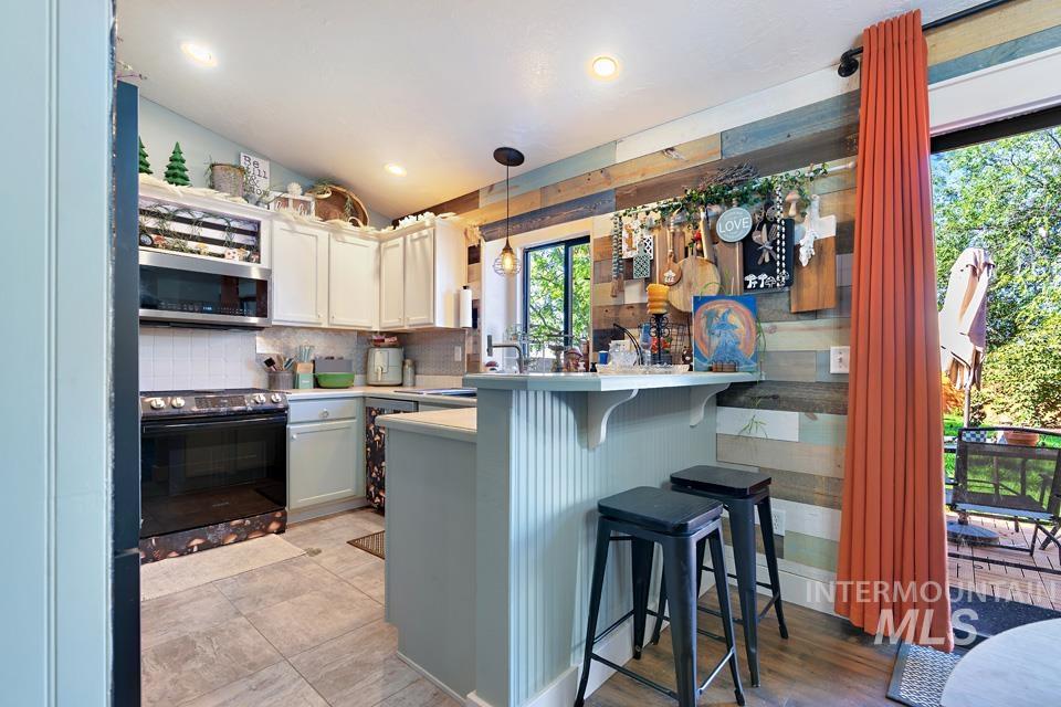 6091 S Lowland View Way, Boise, Idaho 83709, 3 Bedrooms, 2 Bathrooms, Residential For Sale, Price $420,000,MLS 98965079