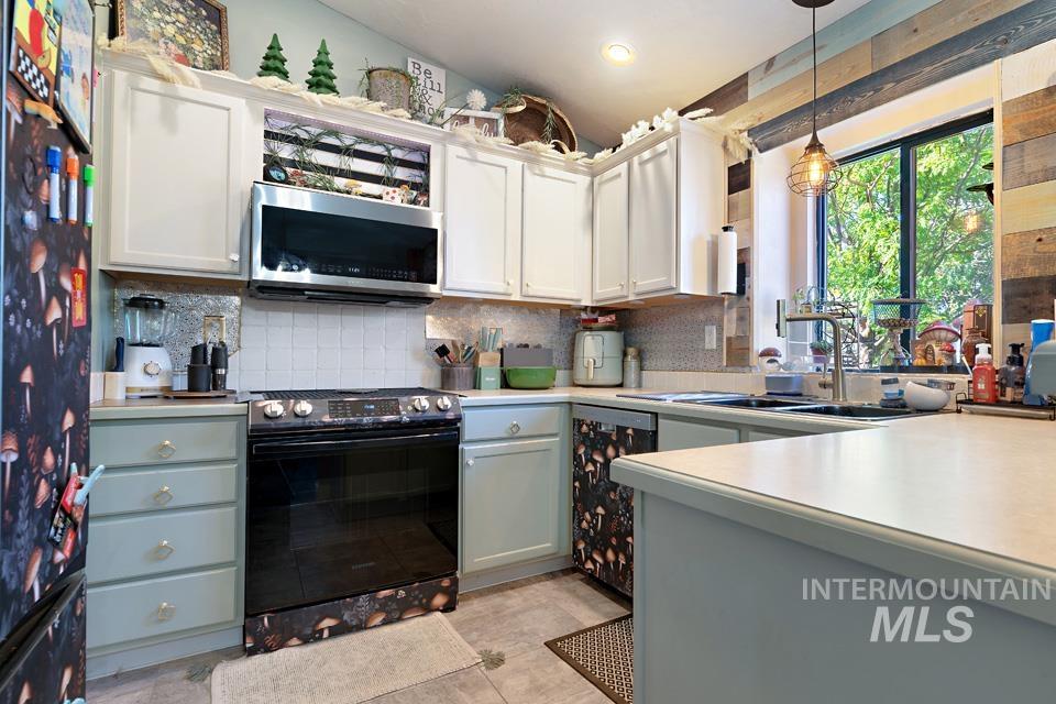 6091 S Lowland View Way, Boise, Idaho 83709, 3 Bedrooms, 2 Bathrooms, Residential For Sale, Price $420,000,MLS 98965079