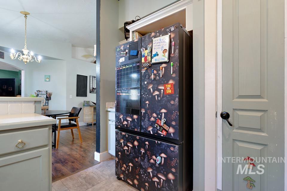 6091 S Lowland View Way, Boise, Idaho 83709, 3 Bedrooms, 2 Bathrooms, Residential For Sale, Price $420,000,MLS 98965079