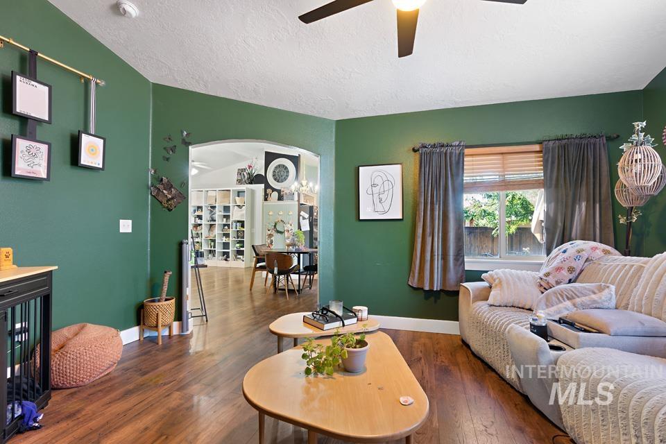 6091 S Lowland View Way, Boise, Idaho 83709, 3 Bedrooms, 2 Bathrooms, Residential For Sale, Price $420,000,MLS 98965079