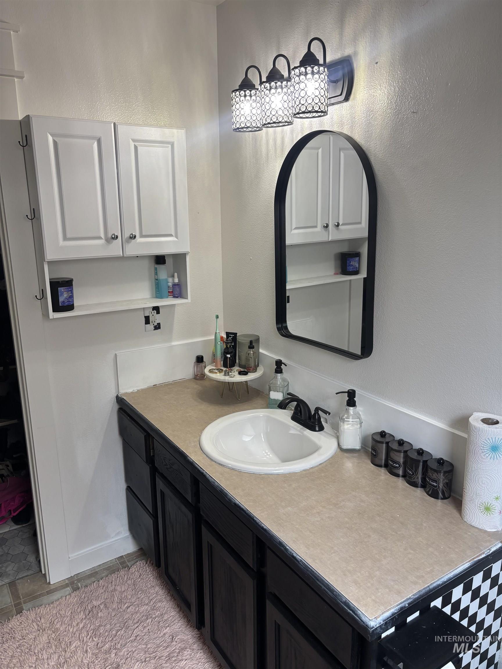 6091 S Lowland View Way, Boise, Idaho 83709, 3 Bedrooms, 2 Bathrooms, Residential For Sale, Price $420,000,MLS 98965079