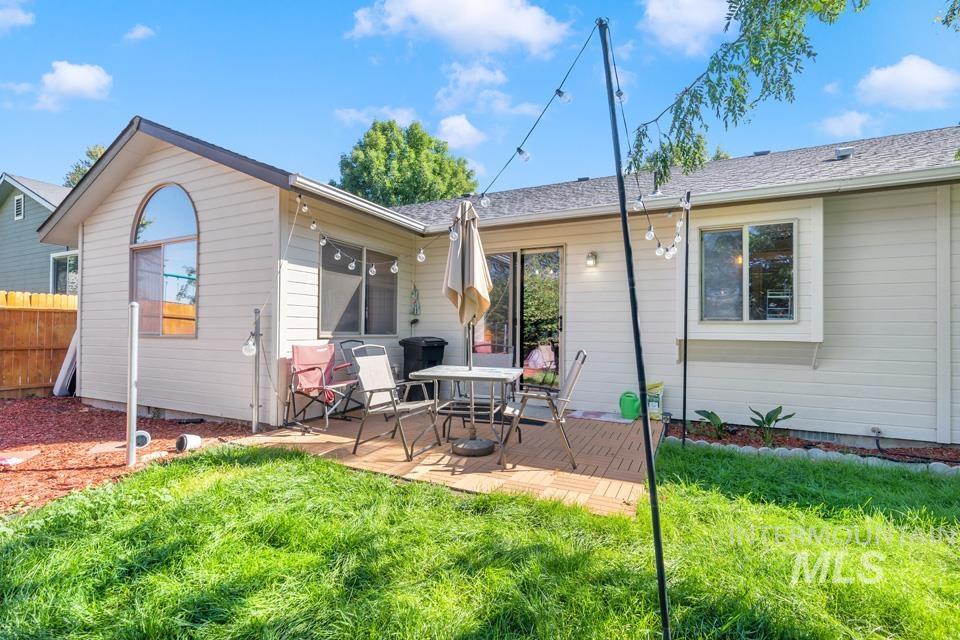 6091 S Lowland View Way, Boise, Idaho 83709, 3 Bedrooms, 2 Bathrooms, Residential For Sale, Price $420,000,MLS 98965079