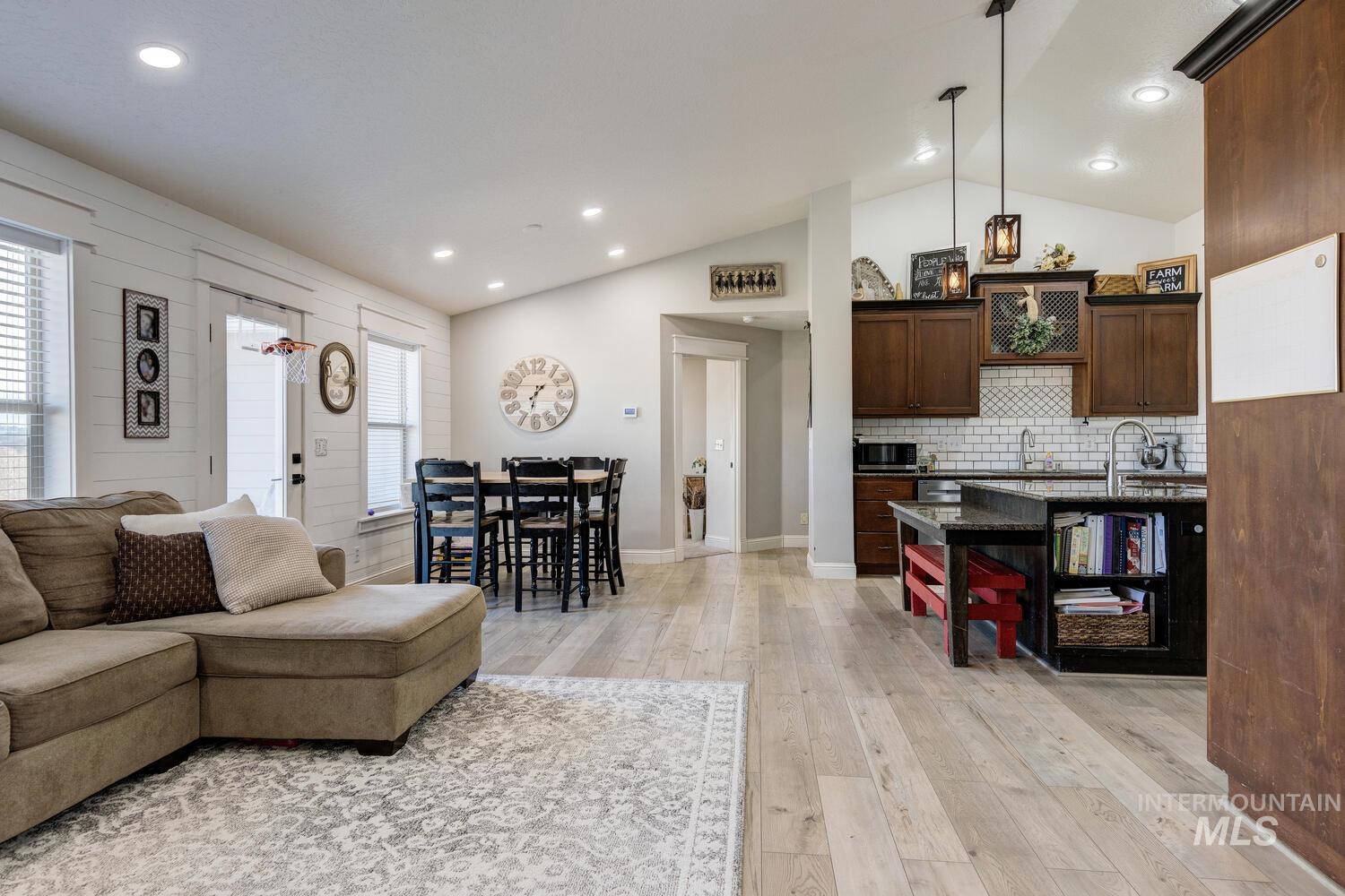 540 Morning Dove Way, Marsing, Idaho 83639, 4 Bedrooms, 2 Bathrooms, Residential For Sale, Price $429,999,MLS 98965084