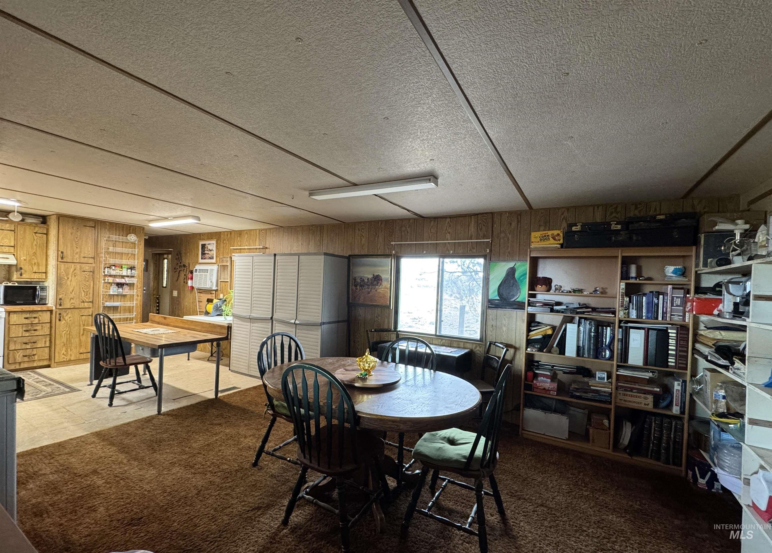 246 North 300 West, Jerome, Idaho 83338, 3 Bedrooms, 2 Bathrooms, Residential For Sale, Price $479,900,MLS 98965085