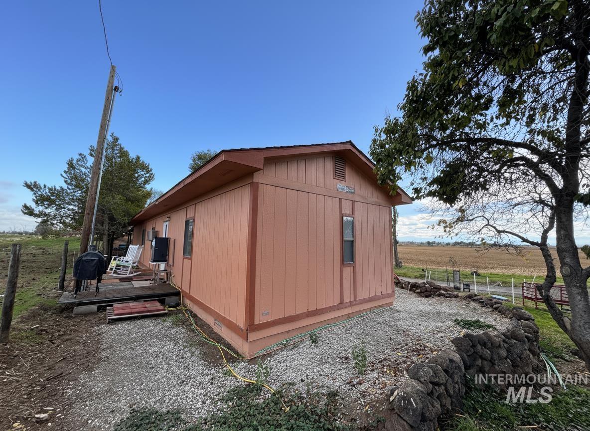 246 North 300 West, Jerome, Idaho 83338, 3 Bedrooms, 2 Bathrooms, Residential For Sale, Price $479,900,MLS 98965085