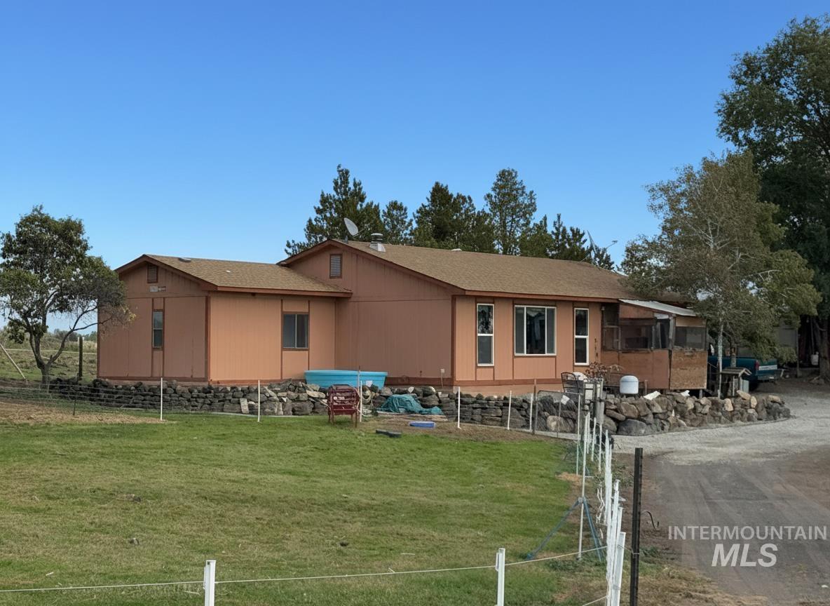 246 North 300 West, Jerome, Idaho 83338, 3 Bedrooms, 2 Bathrooms, Residential For Sale, Price $479,900,MLS 98965085