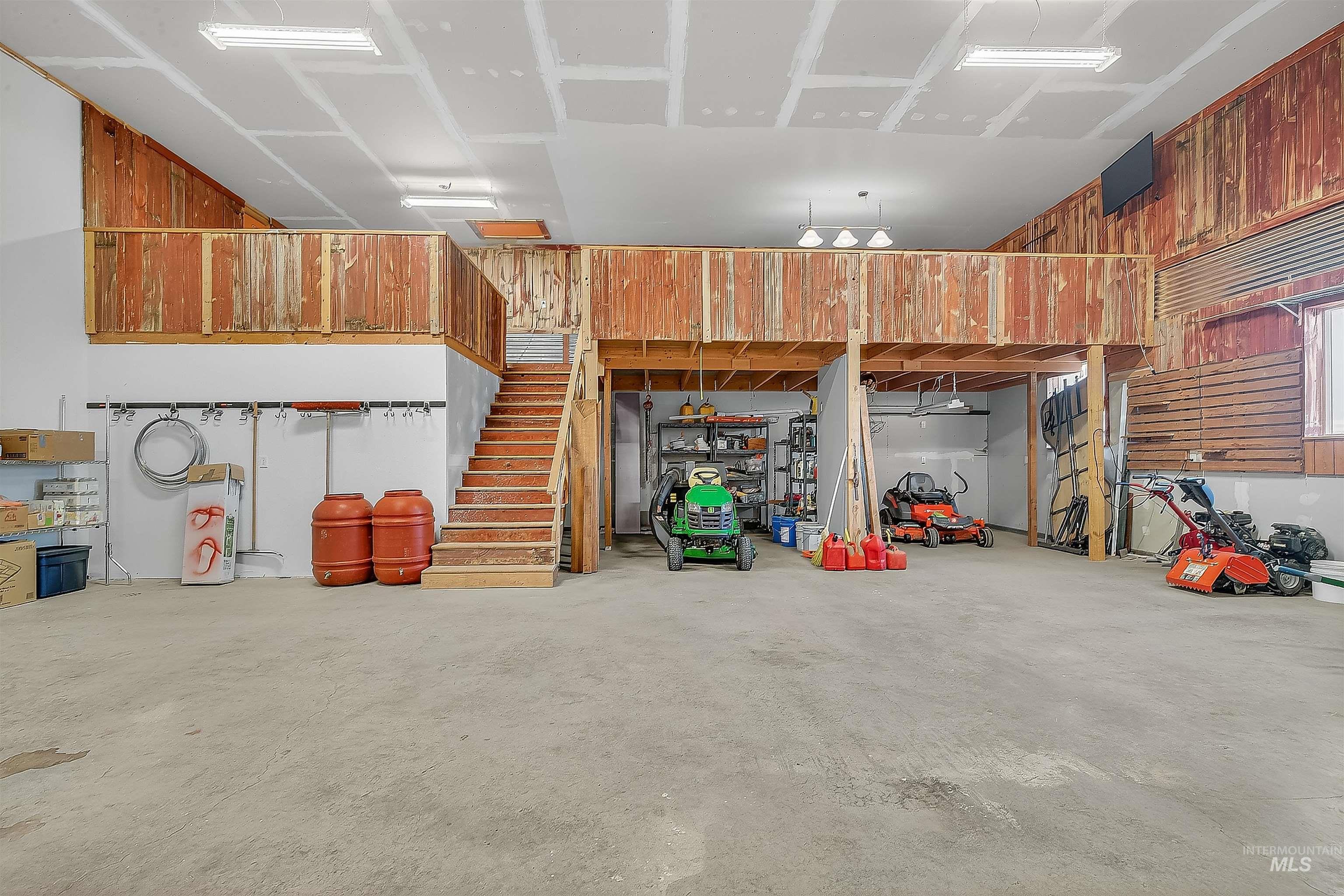 2233 Burrell Avenue, Lewiston, Idaho 83501, 6 Bedrooms, 4 Bathrooms, Residential For Sale, Price $1,299,000,MLS 98965088