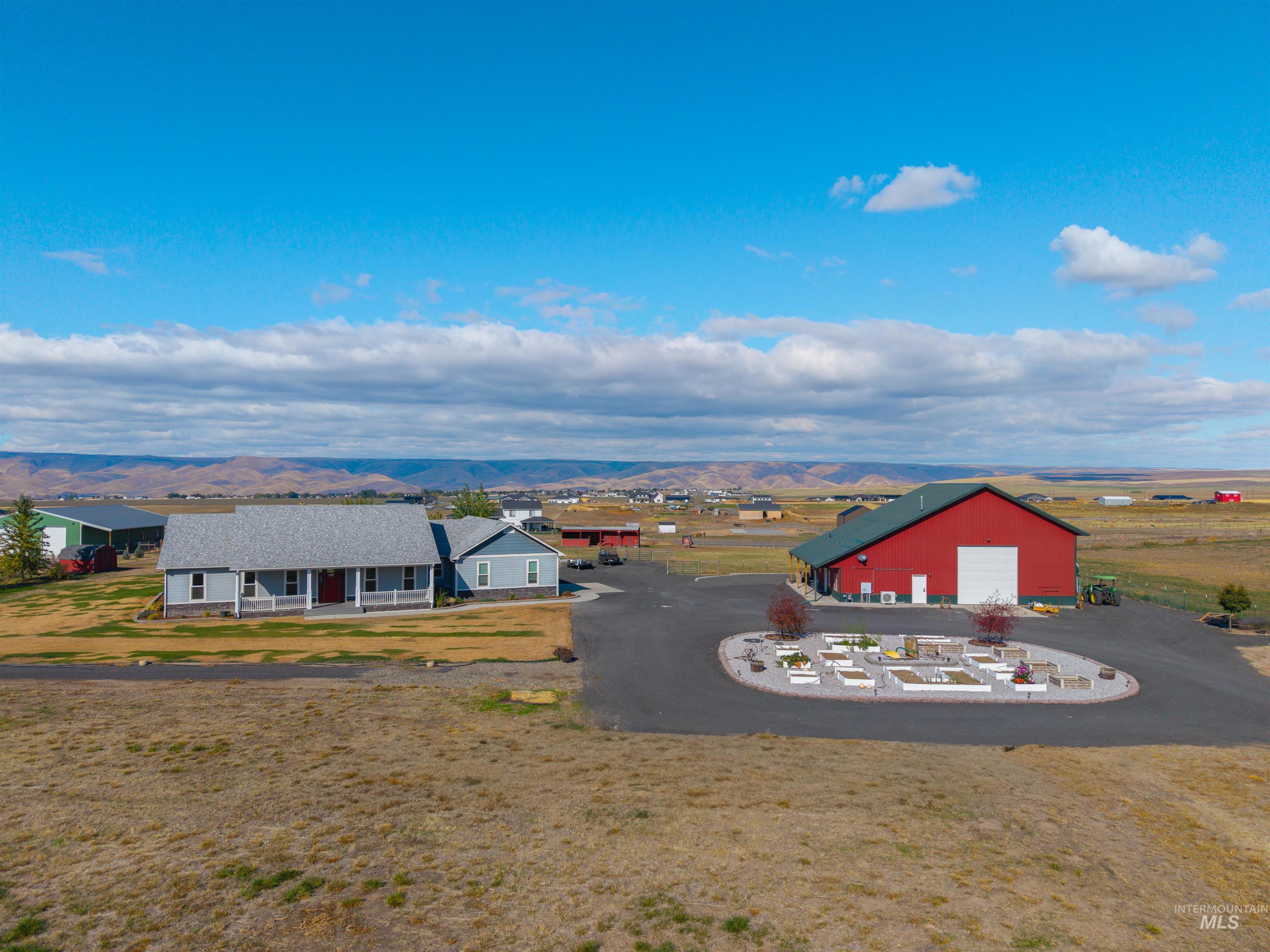 2233 Burrell Avenue, Lewiston, Idaho 83501, 6 Bedrooms, 4 Bathrooms, Residential For Sale, Price $1,299,000,MLS 98965088
