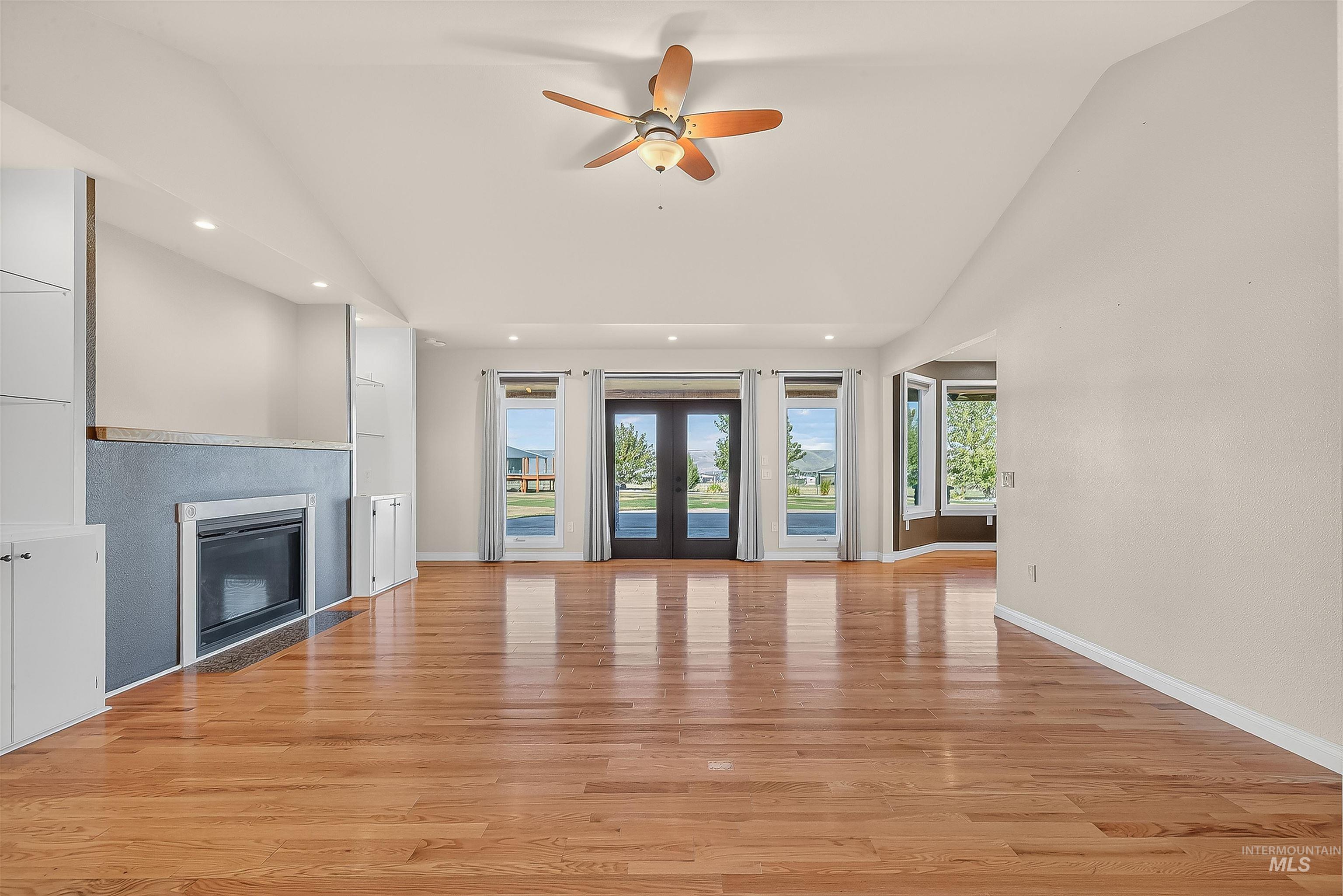 2233 Burrell Avenue, Lewiston, Idaho 83501, 6 Bedrooms, 4 Bathrooms, Residential For Sale, Price $1,299,000,MLS 98965088