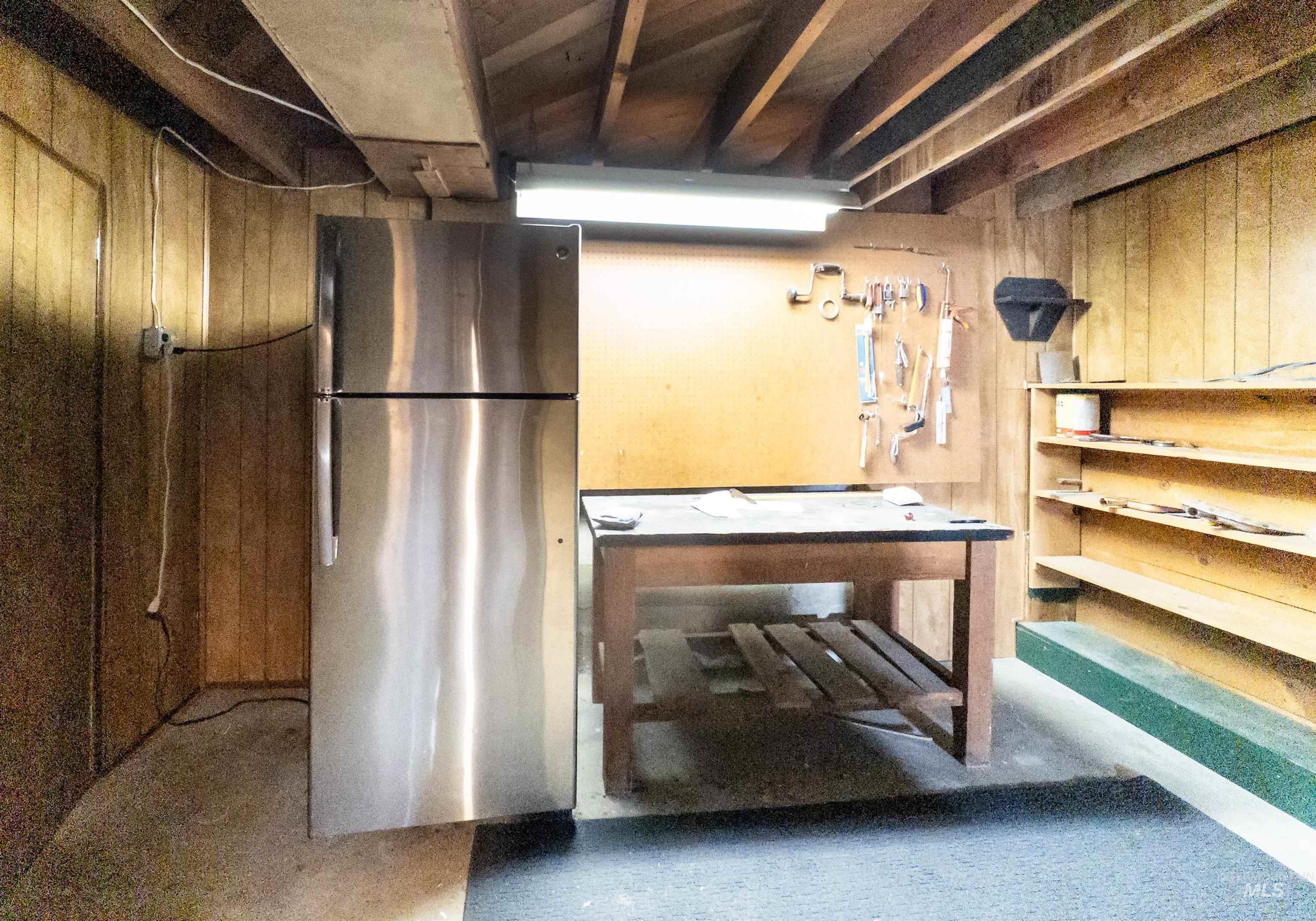 1922 Everett St, Caldwell, Idaho 83605, 6 Bedrooms, 2 Bathrooms, Residential For Sale, Price $429,900,MLS 98965091