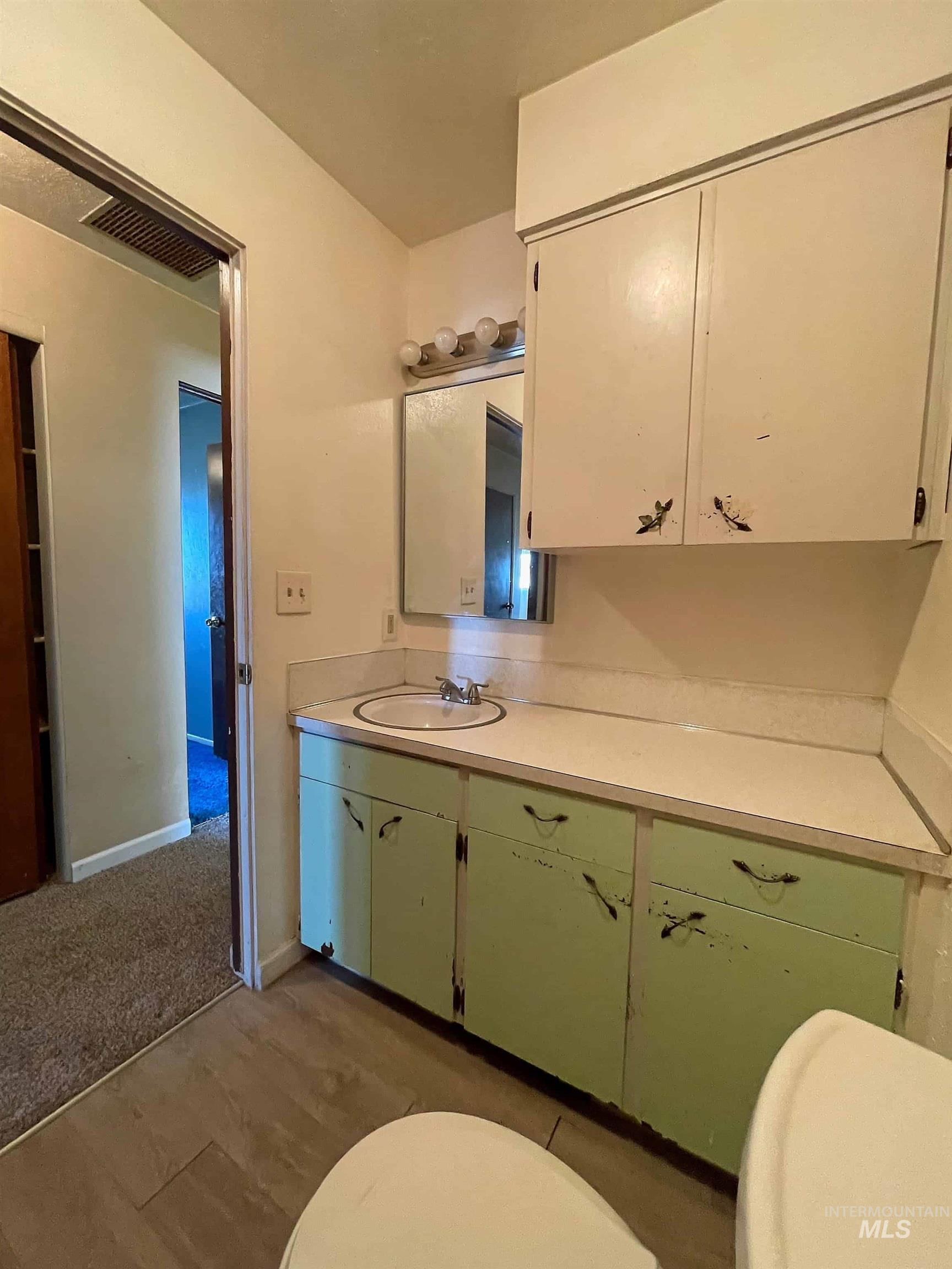 425 W Peach Rd, Ontario, Oregon 97914-8017, 5 Bedrooms, 2 Bathrooms, Farm & Ranch For Sale, Price $570,000, 98965103