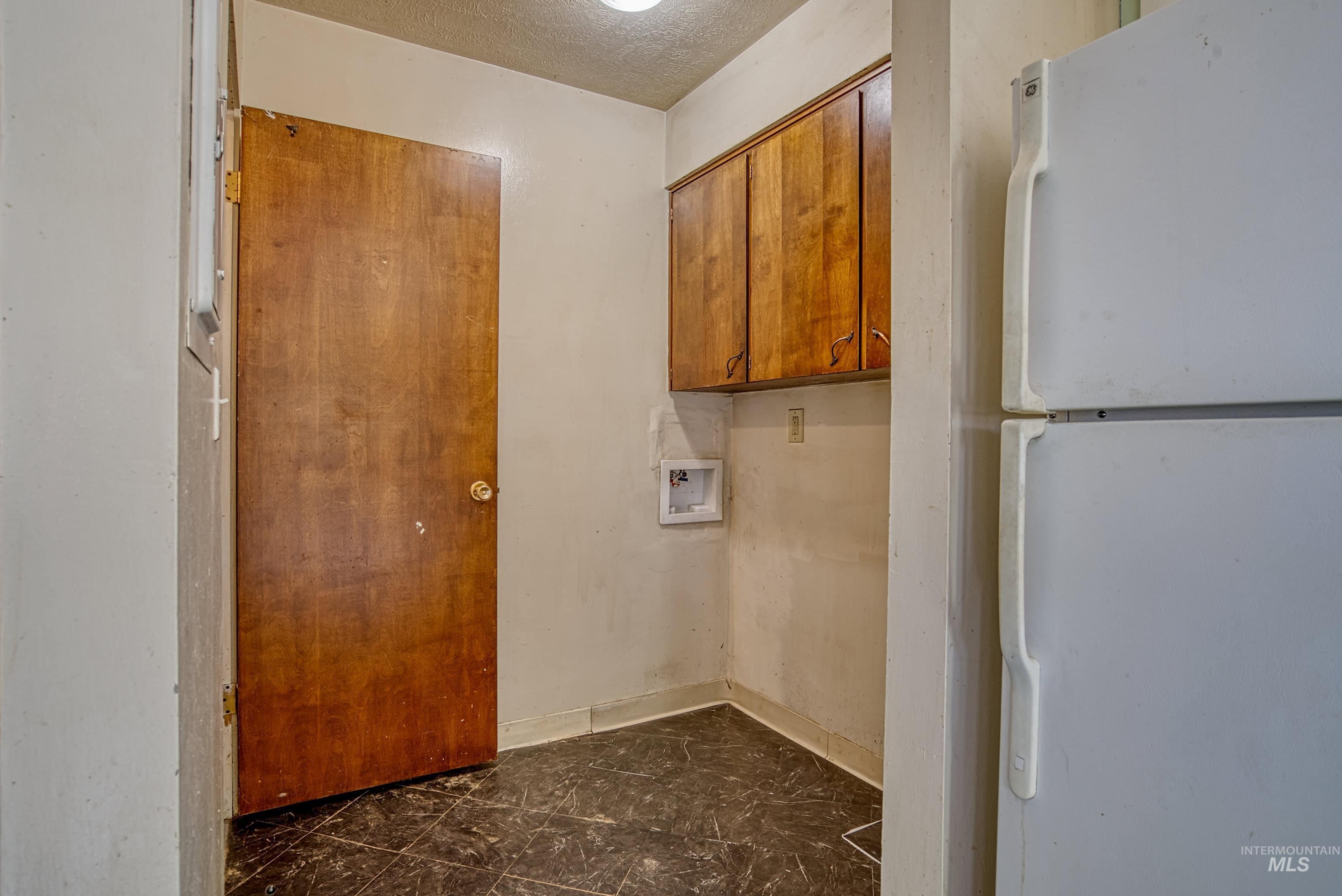 425 W Peach Rd, Ontario, Oregon 97914-8017, 5 Bedrooms, 2 Bathrooms, Farm & Ranch For Sale, Price $570,000, 98965103