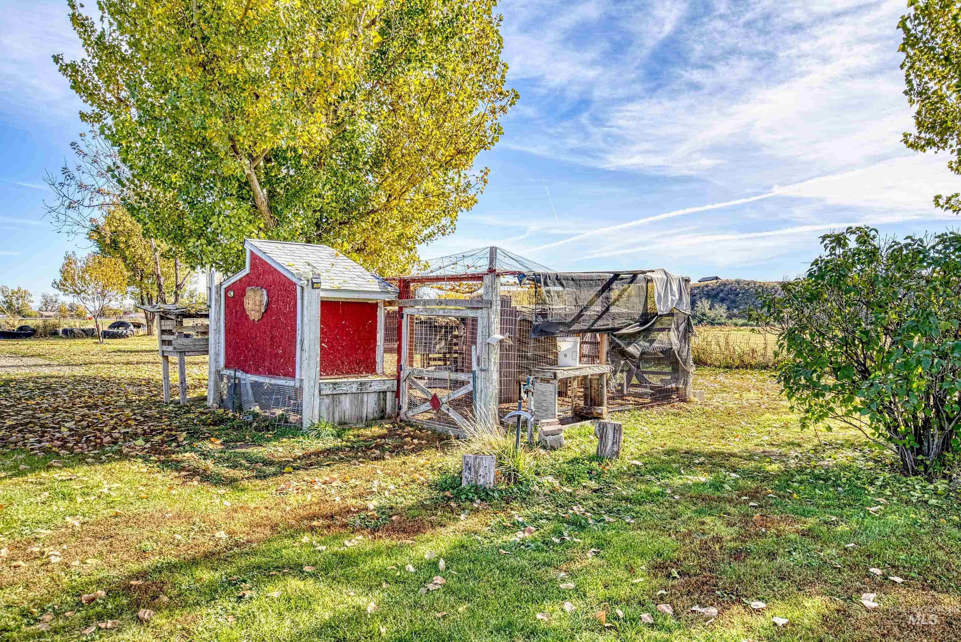 425 W Peach Rd, Ontario, Oregon 97914-8017, 5 Bedrooms, 2 Bathrooms, Farm & Ranch For Sale, Price $570,000, 98965103