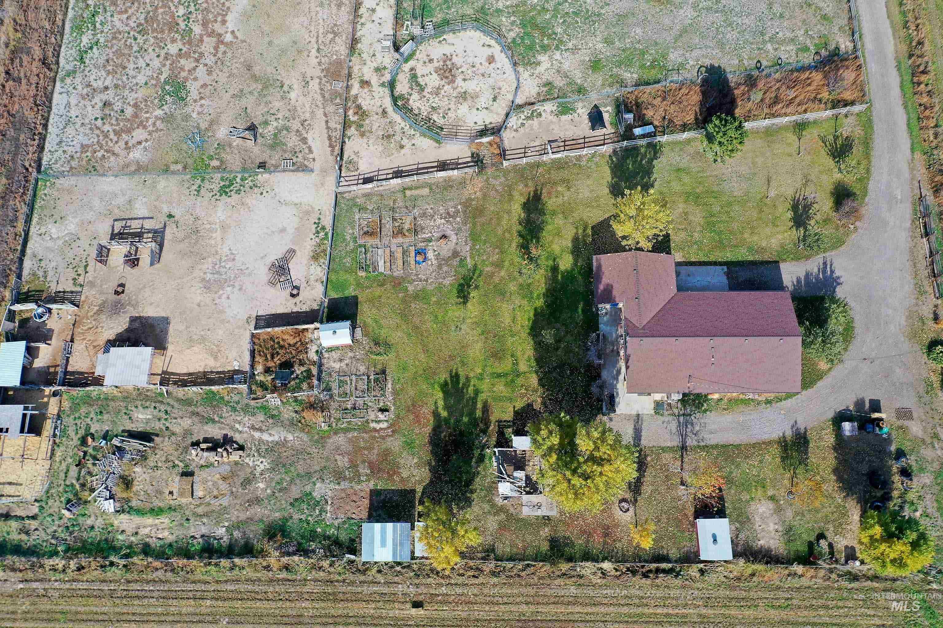 425 W Peach Rd, Ontario, Oregon 97914-8017, 5 Bedrooms, 2 Bathrooms, Farm & Ranch For Sale, Price $570,000, 98965103