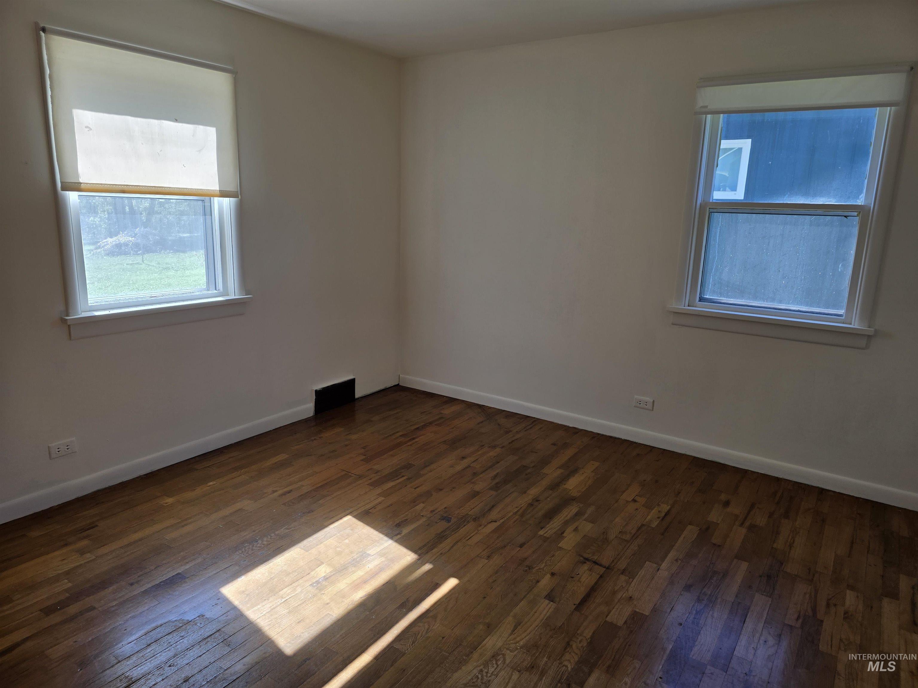 909 12th St, Kamiah, Idaho 83536, 4 Bedrooms, 2 Bathrooms, Residential For Sale, Price $255,000, 98965106