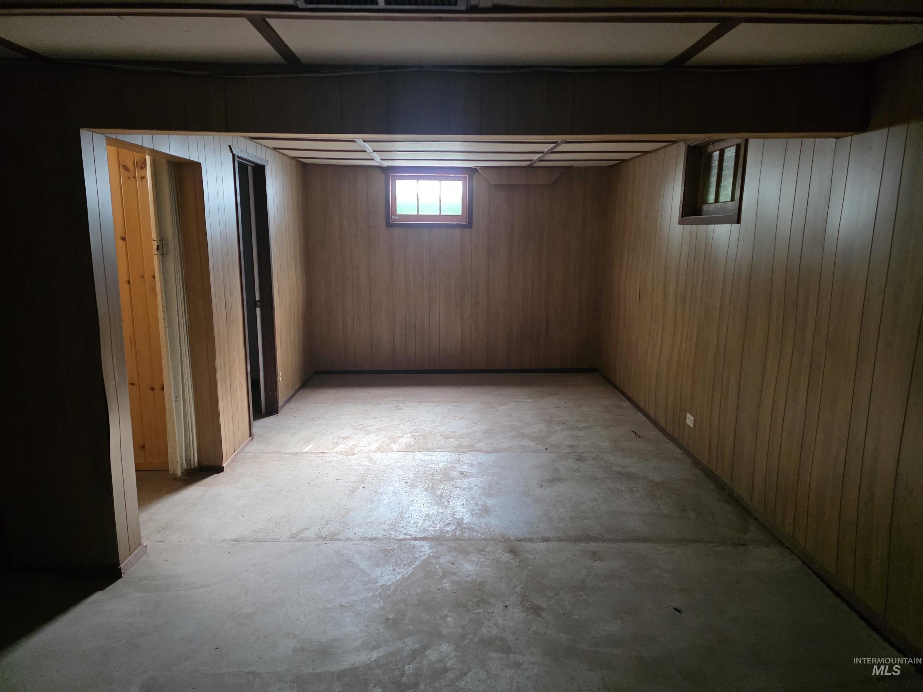 909 12th St, Kamiah, Idaho 83536, 4 Bedrooms, 2 Bathrooms, Residential For Sale, Price $255,000, 98965106