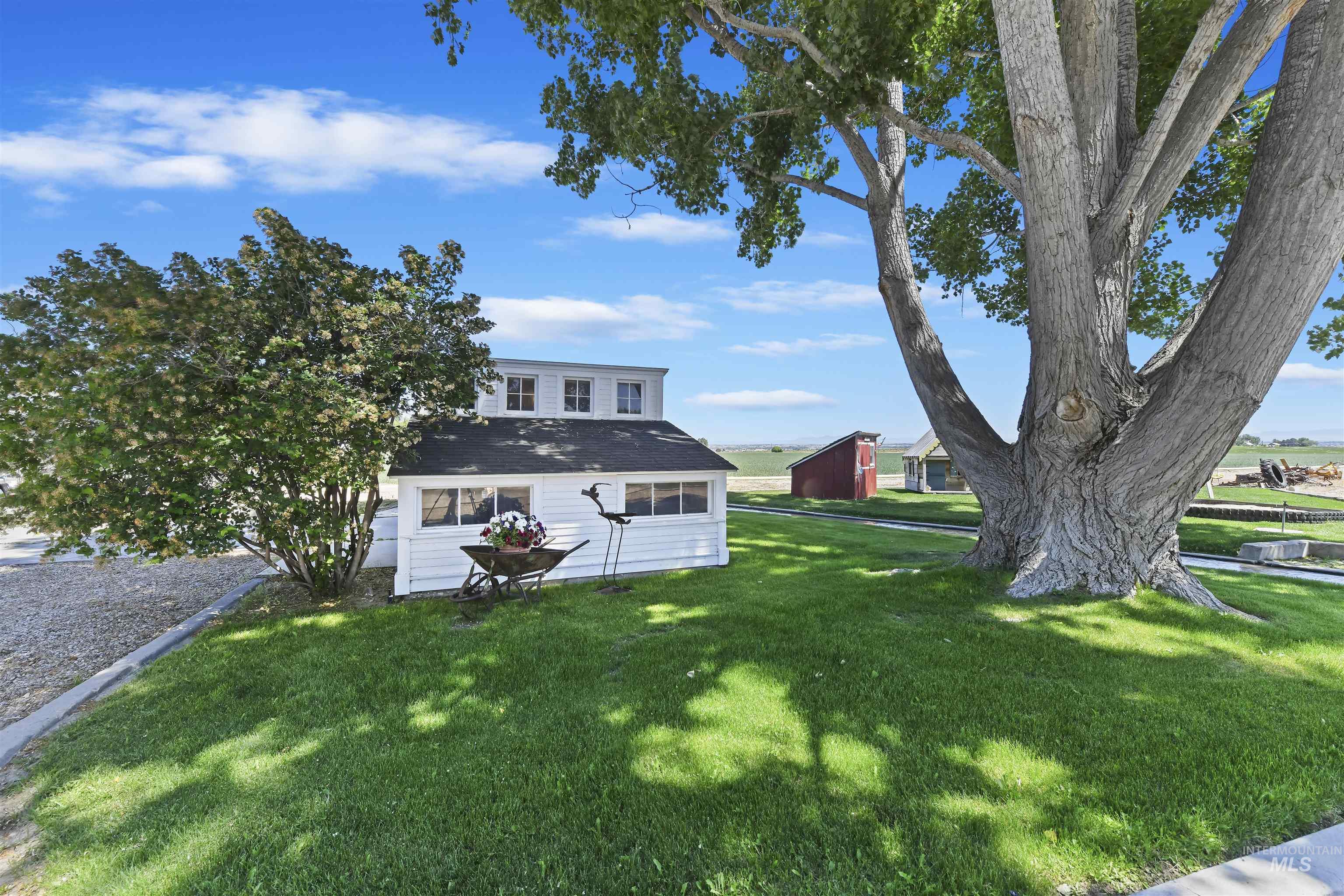 19234 Top Road, Caldwell, Idaho 83607, 3 Bedrooms, 2 Bathrooms, Residential For Sale, Price $1,199,000,MLS 98965120