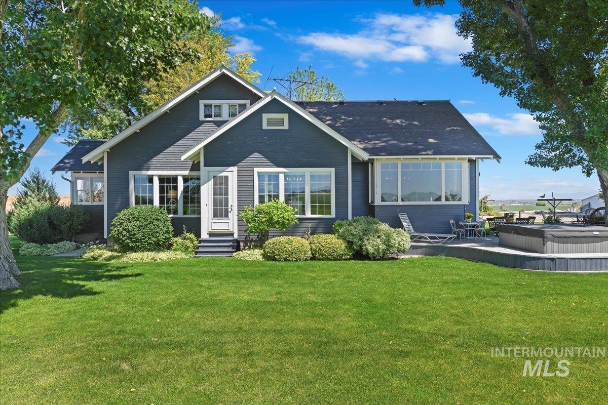 19234 Top Road, Caldwell, Idaho 83607, 3 Bedrooms, 2 Bathrooms, Residential For Sale, Price $1,199,000,MLS 98965120