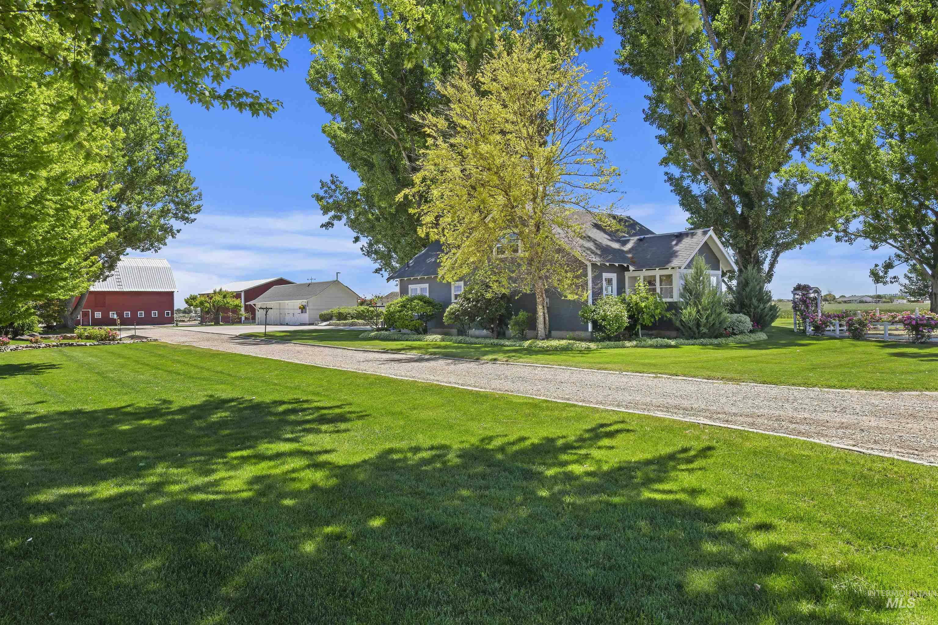19234 Top Road, Caldwell, Idaho 83607, 3 Bedrooms, 2 Bathrooms, Residential For Sale, Price $1,199,000,MLS 98965120