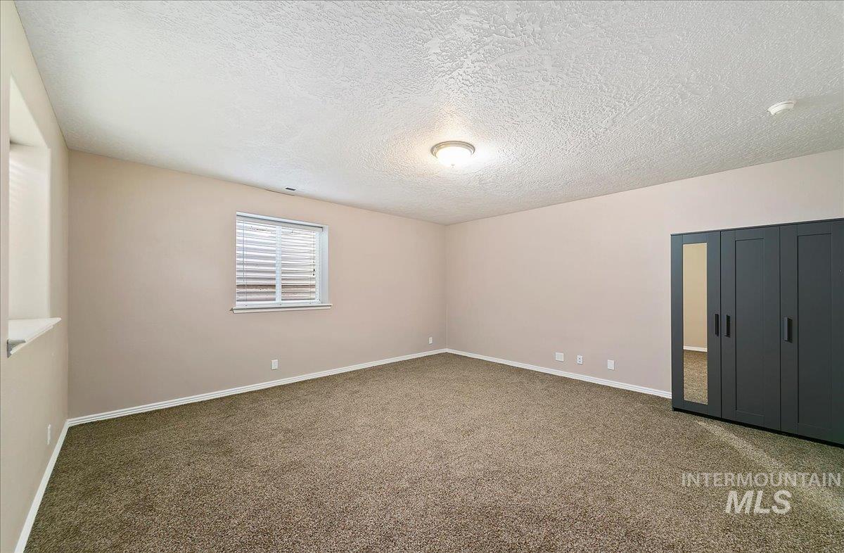 4019 E Man O War Dr, Nampa, Idaho 83686, 4 Bedrooms, 2.5 Bathrooms, Residential For Sale, Price $896,500,MLS 98965132