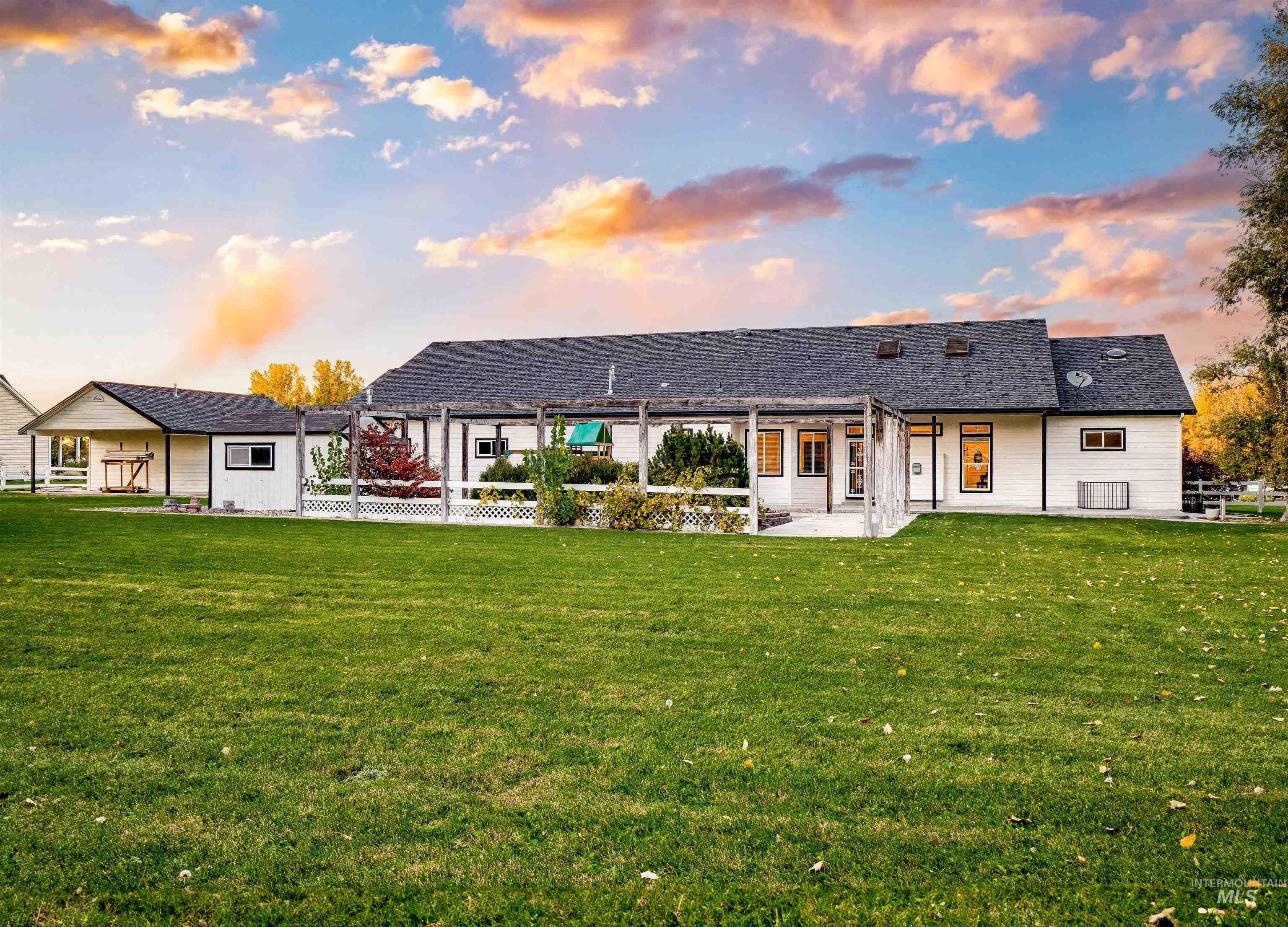 4019 E Man O War Dr, Nampa, Idaho 83686, 4 Bedrooms, 2.5 Bathrooms, Residential For Sale, Price $896,500,MLS 98965132