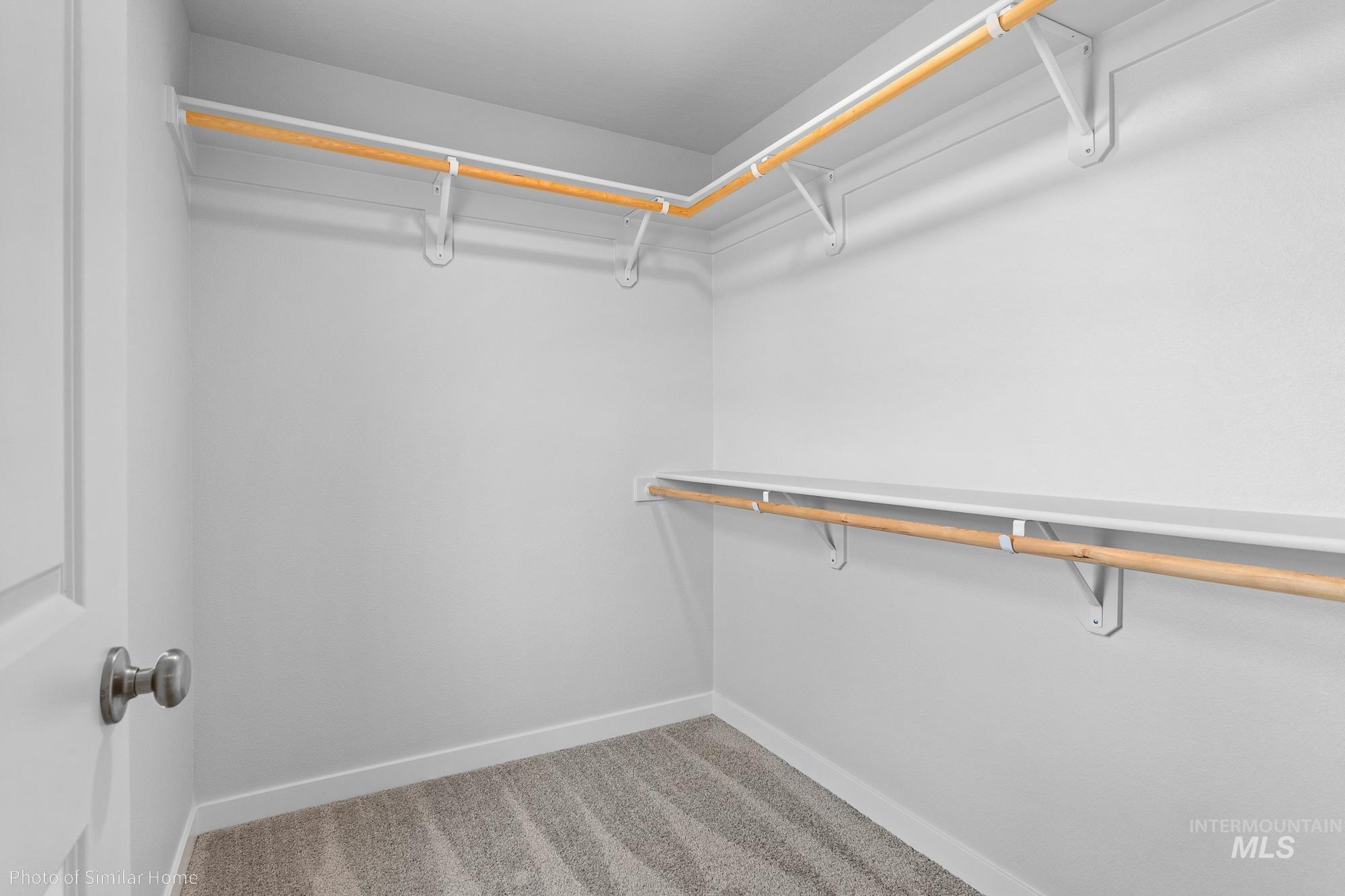 1697 Tule Dr, Twin Falls, Idaho 83301, 4 Bedrooms, 2 Bathrooms, Residential For Sale, Price $444,990,MLS 98965139