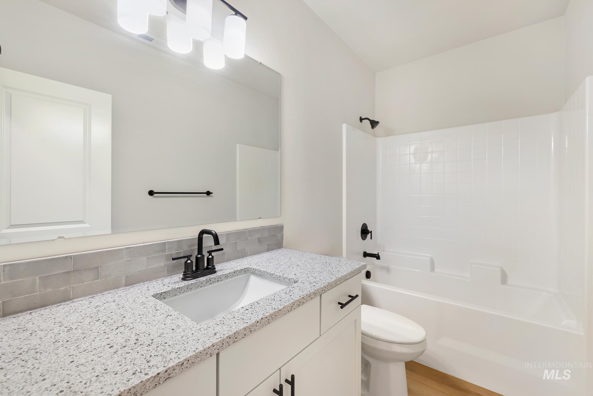 1677 Tule Dr, Twin Falls, Idaho 83301, 3 Bedrooms, 2 Bathrooms, Residential For Sale, Price $454,990, 98965140